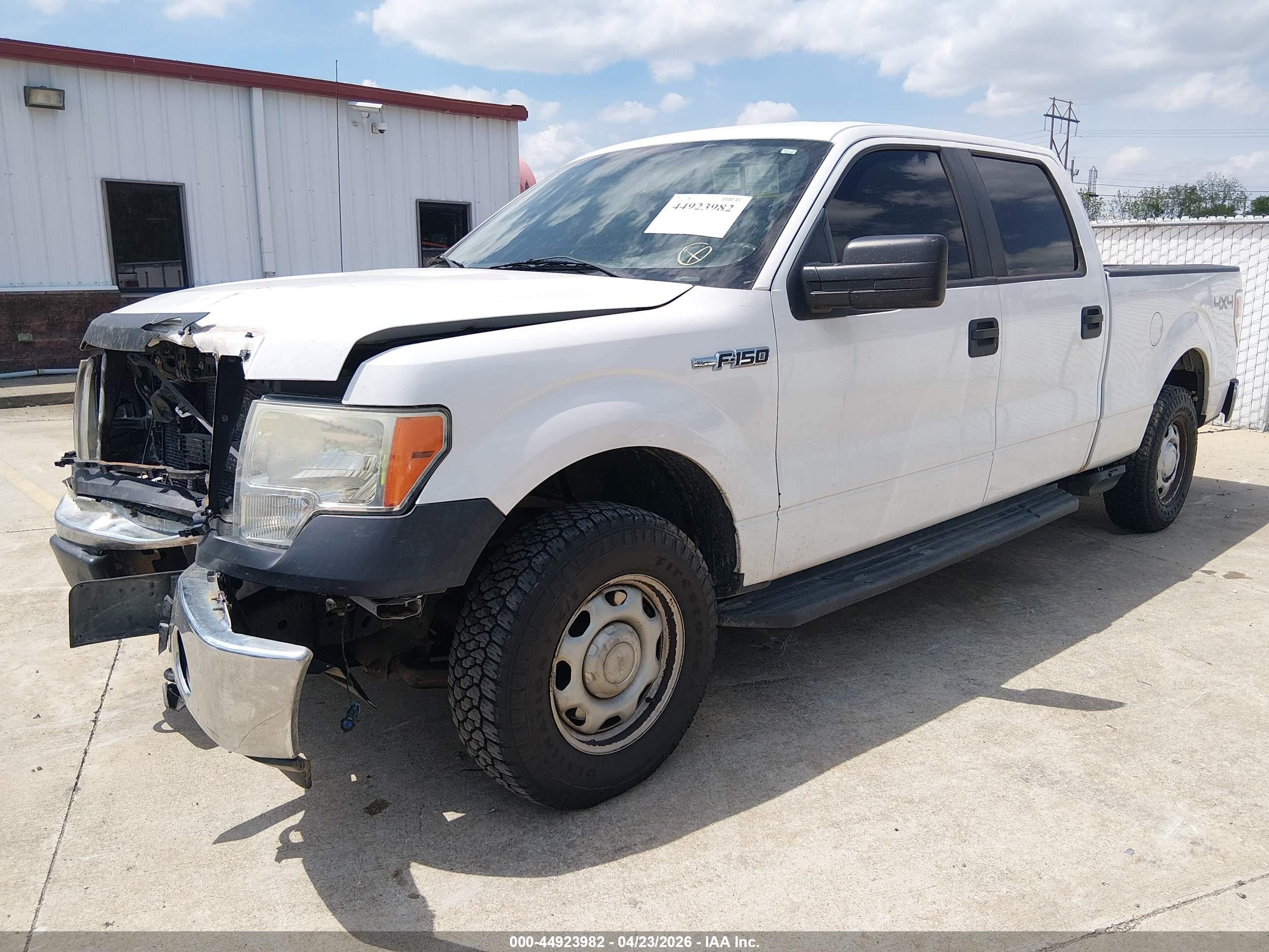 2014 Ford F-150 Xl White vin: 1FTFW1EF3EKF56617