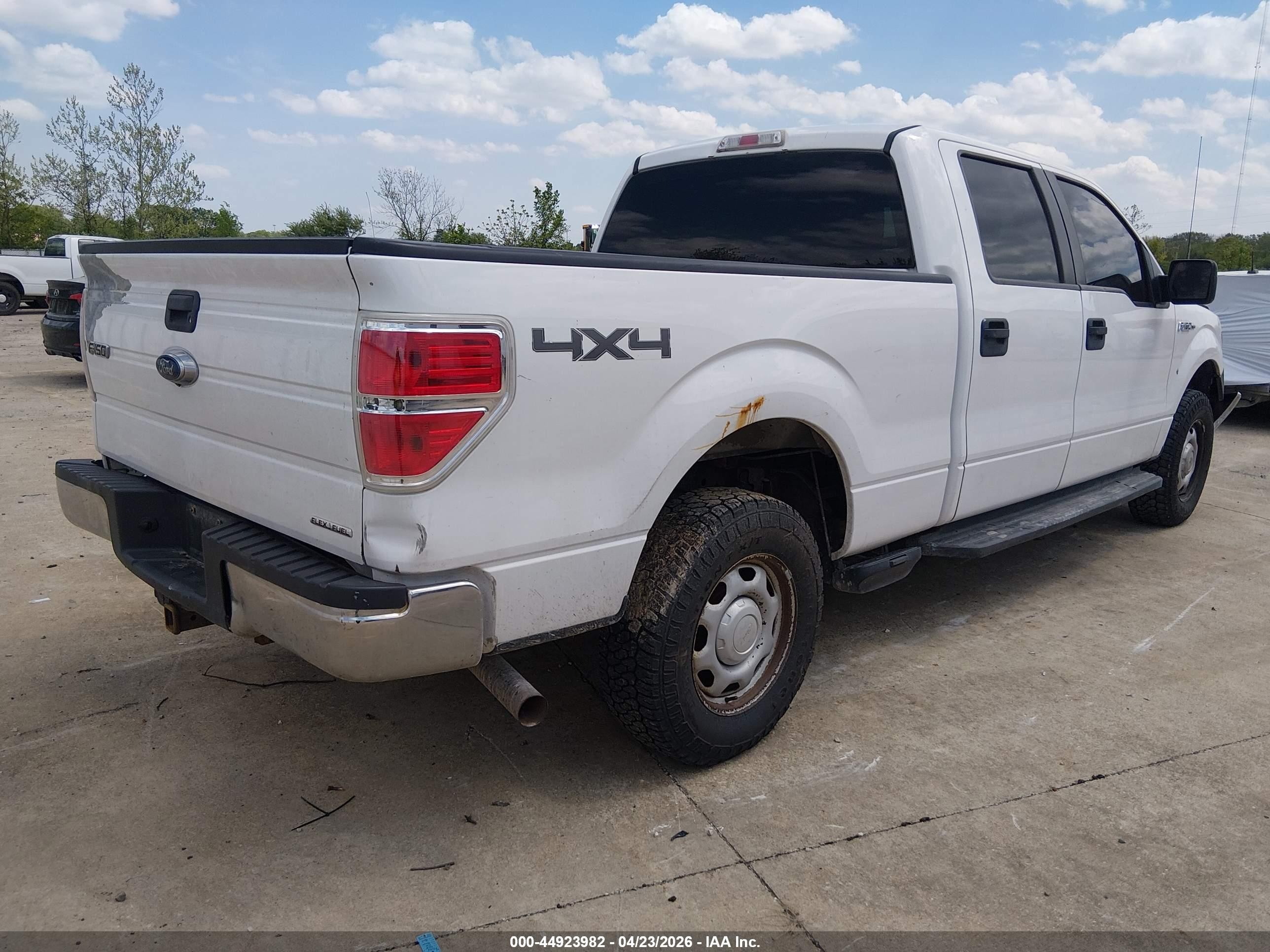 2014 Ford F-150 Xl White vin: 1FTFW1EF3EKF56617