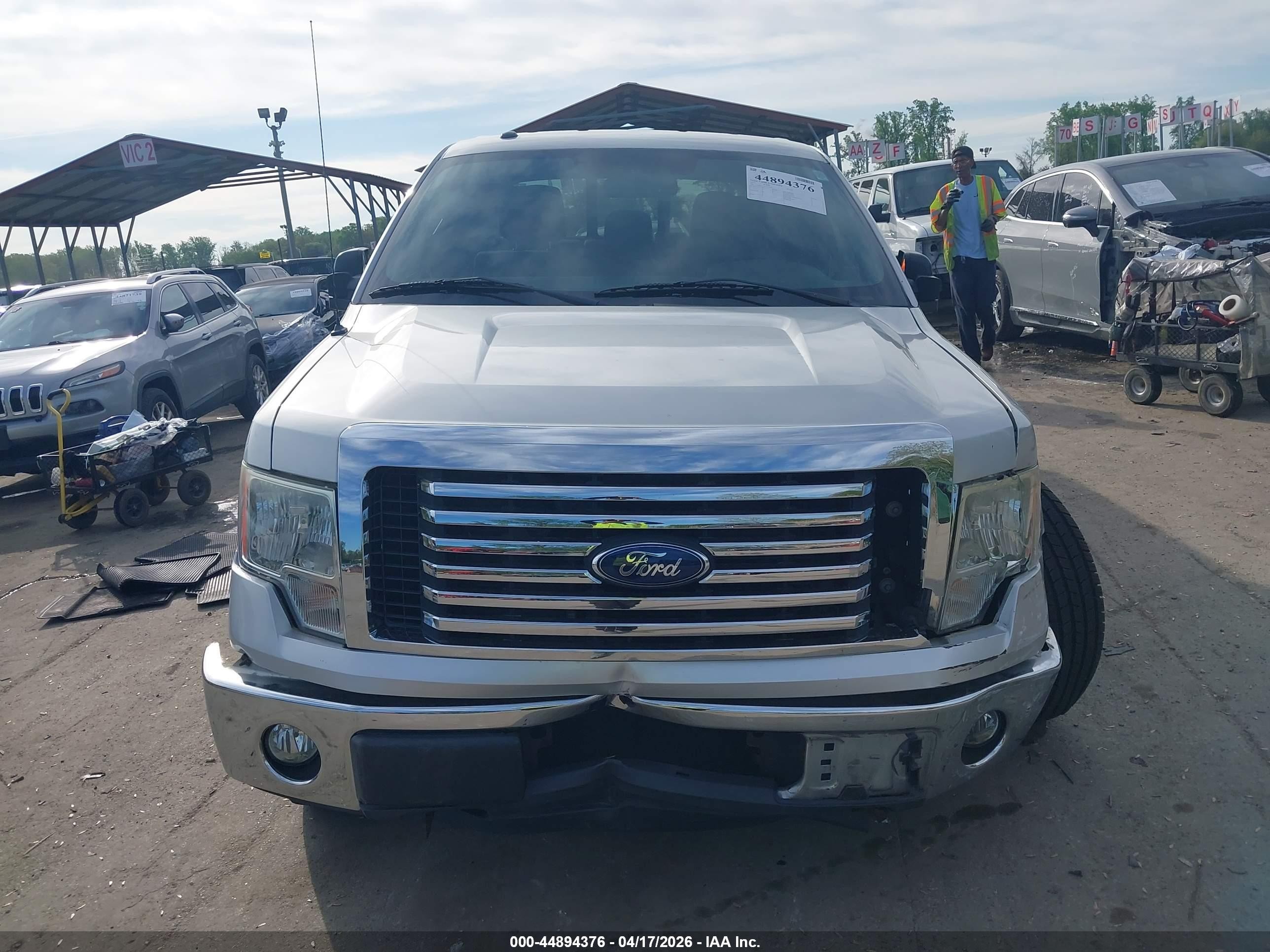 2012 Ford F-150 Xlt Серебряный vin: 1FTFW1EF4CFC15376
