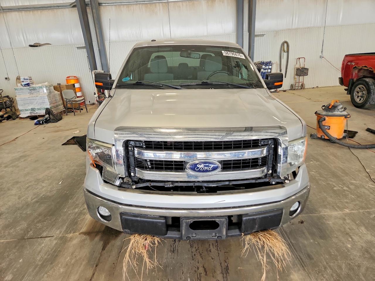 2013 Ford F150 Supercrew Silver vin: 1FTFW1EF4DFB30216
