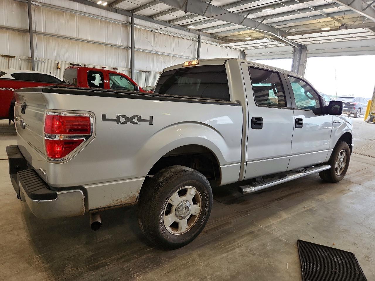2013 Ford F150 Supercrew Silver vin: 1FTFW1EF4DFB30216