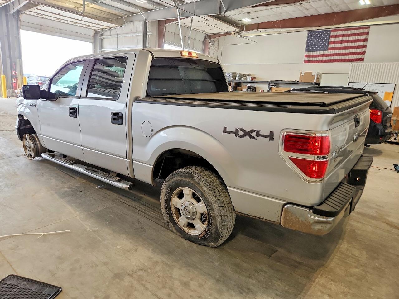 2013 Ford F150 Supercrew Silver vin: 1FTFW1EF4DFB30216