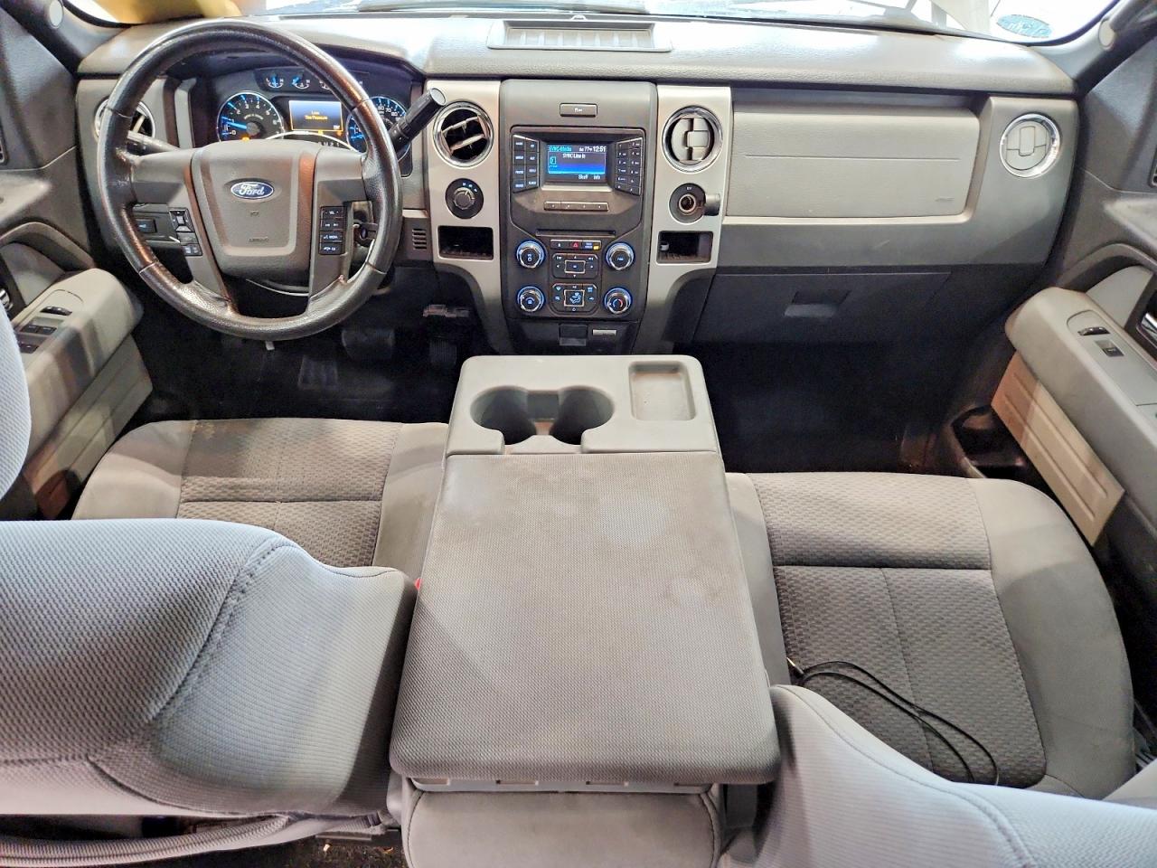 2013 Ford F150 Supercrew Silver vin: 1FTFW1EF4DFB30216
