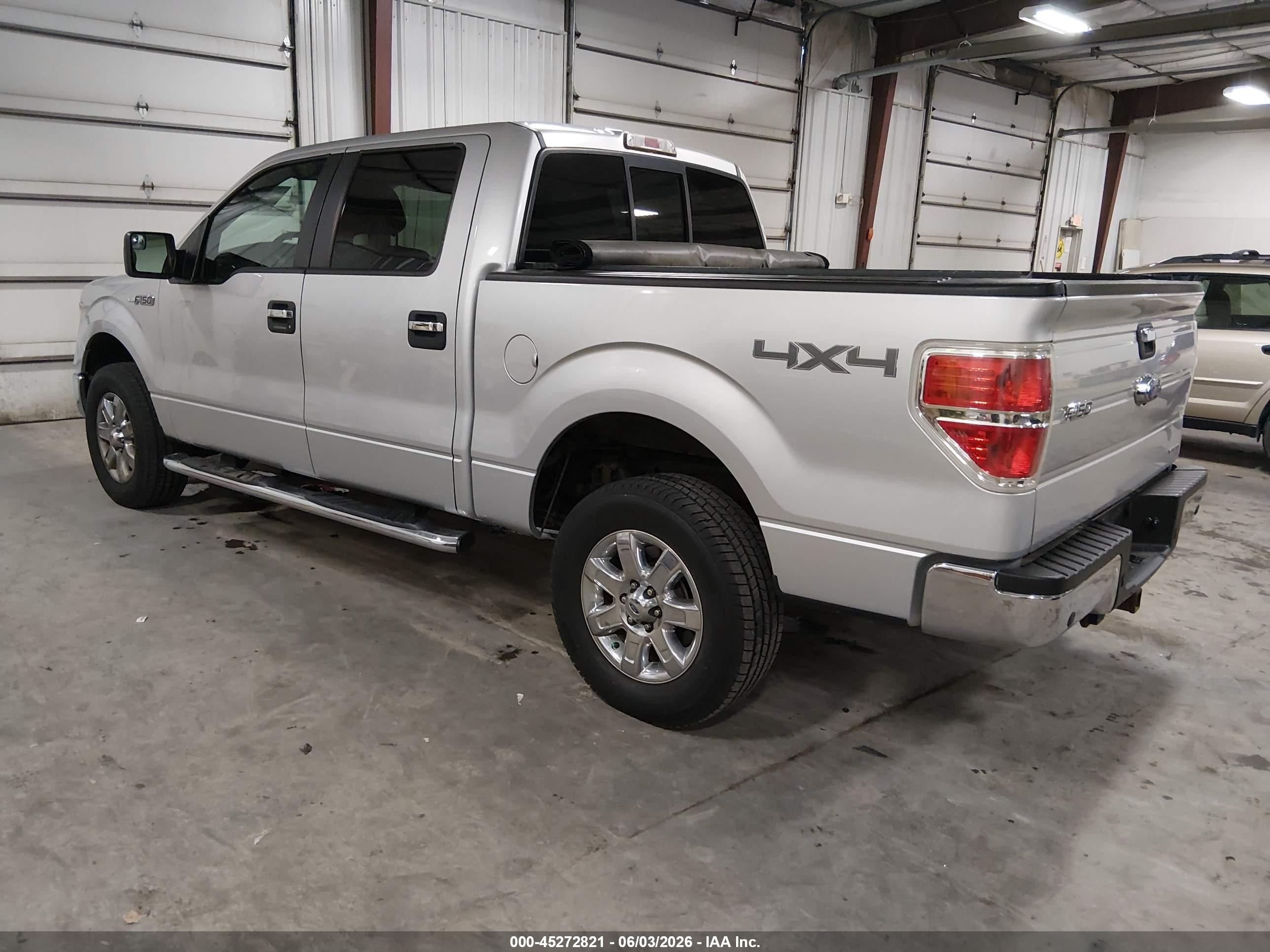 2013 Ford F-150 Xlt Silver vin: 1FTFW1EF4DKF79693