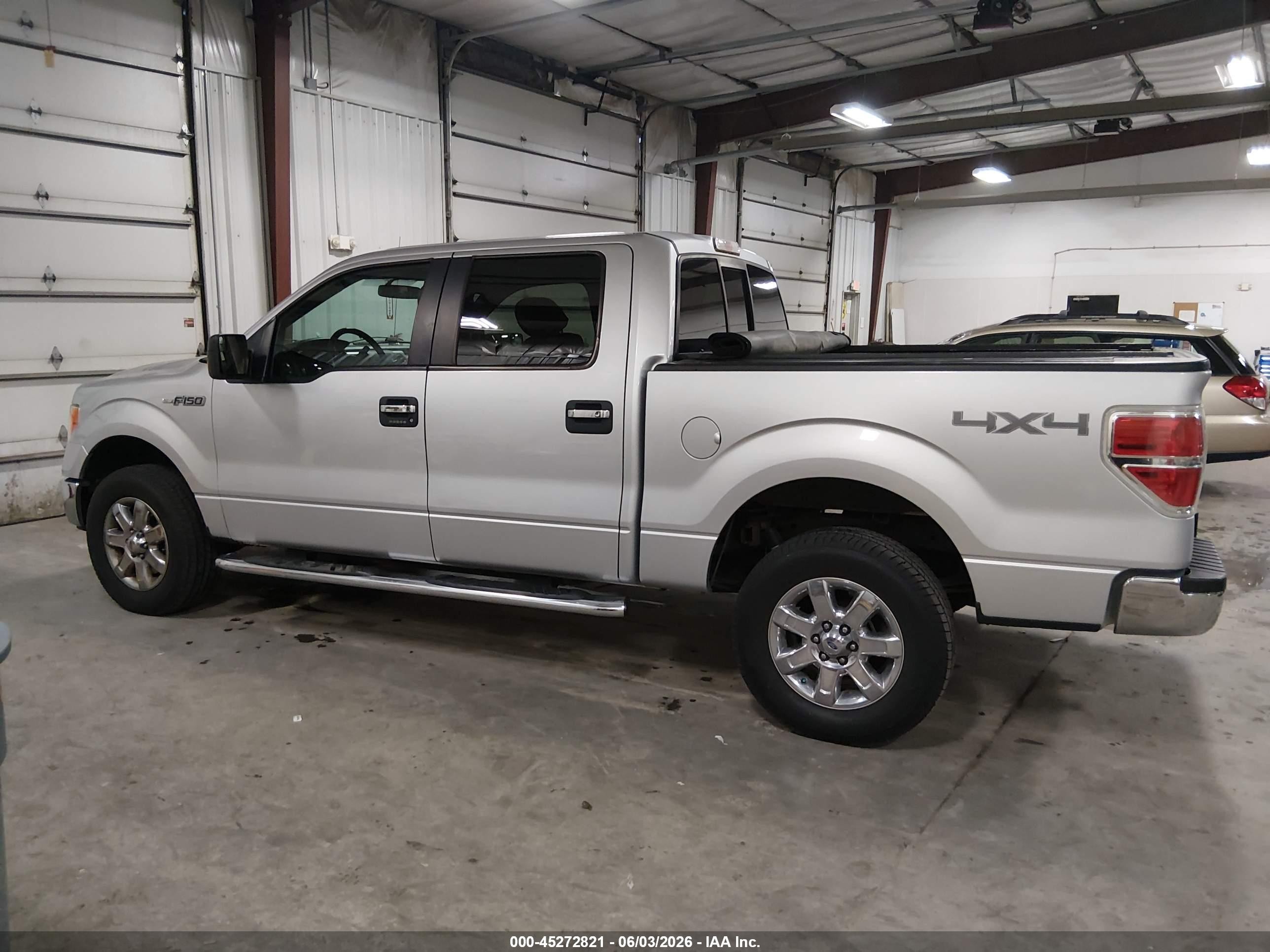2013 Ford F-150 Xlt Silver vin: 1FTFW1EF4DKF79693