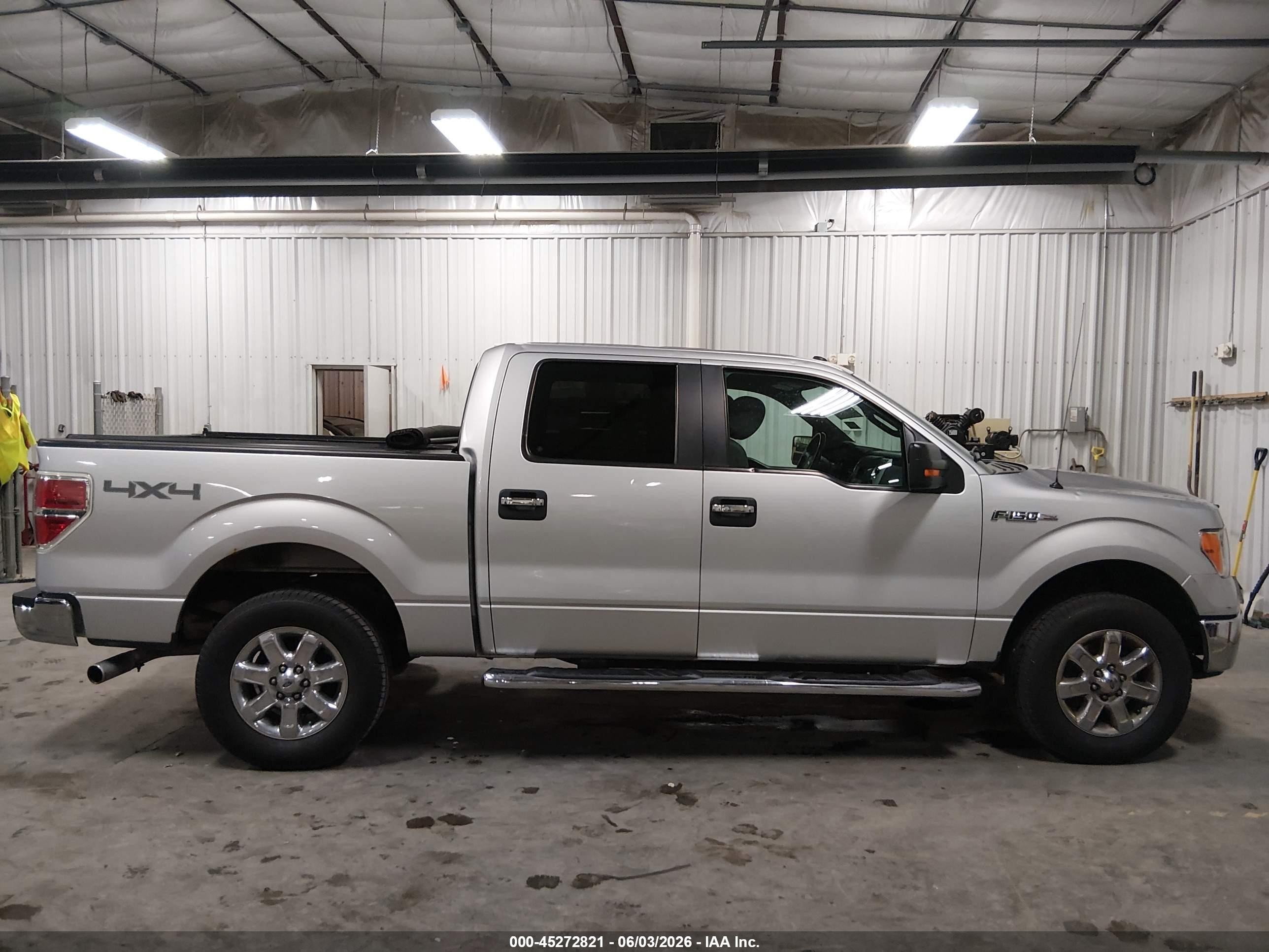 2013 Ford F-150 Xlt Silver vin: 1FTFW1EF4DKF79693
