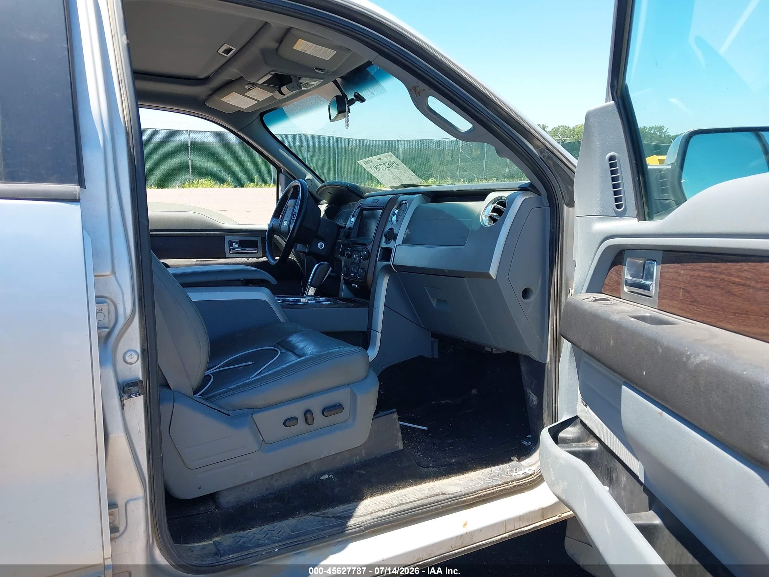 2013 Ford F-150 Lariat Silver vin: 1FTFW1EF4DKF96557