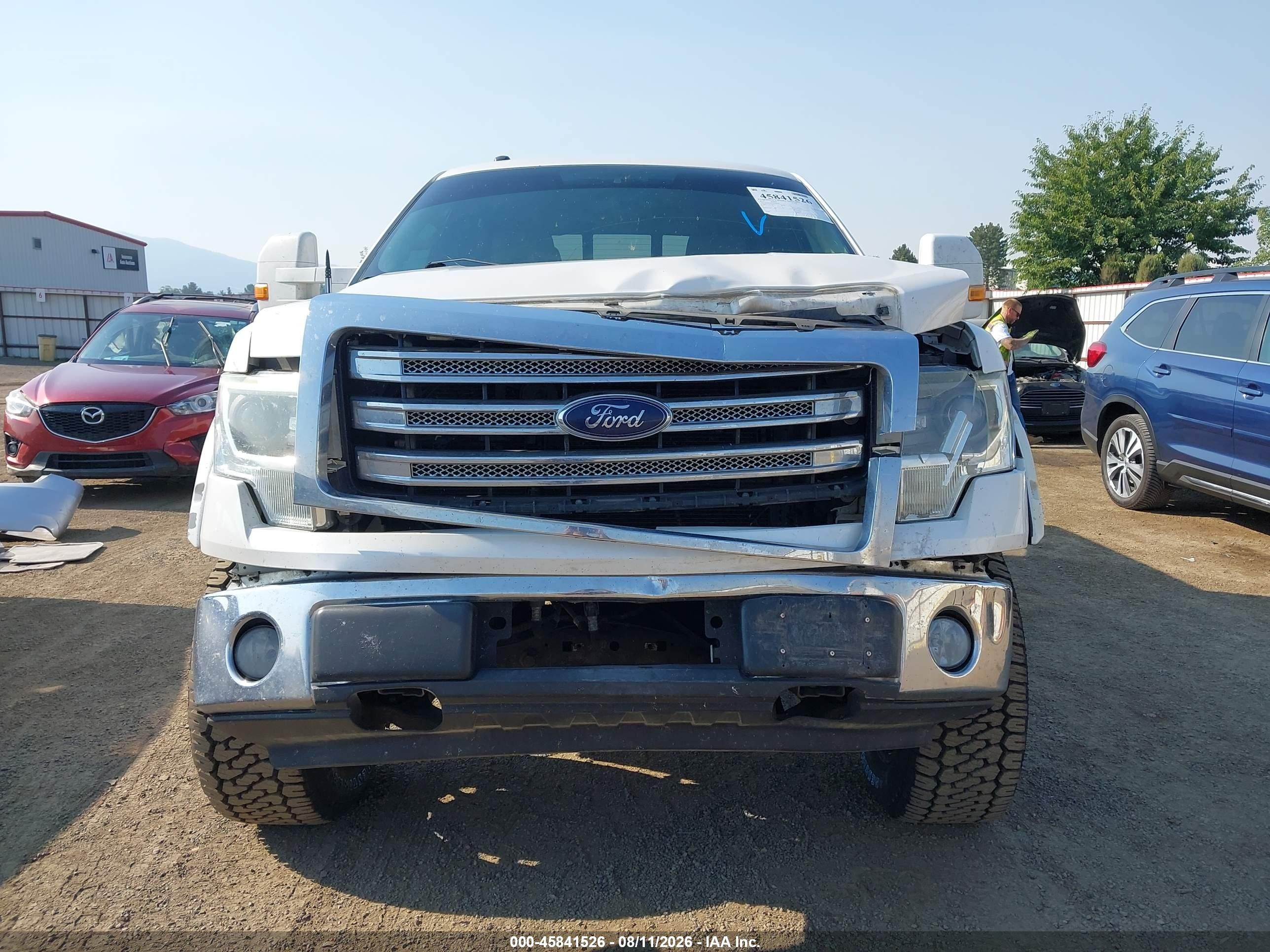2014 Ford F-150 Lariat White vin: 1FTFW1EF4EFB04586