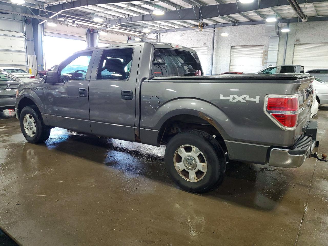 2014 Ford F150 Supercrew Серый vin: 1FTFW1EF4EFC28129