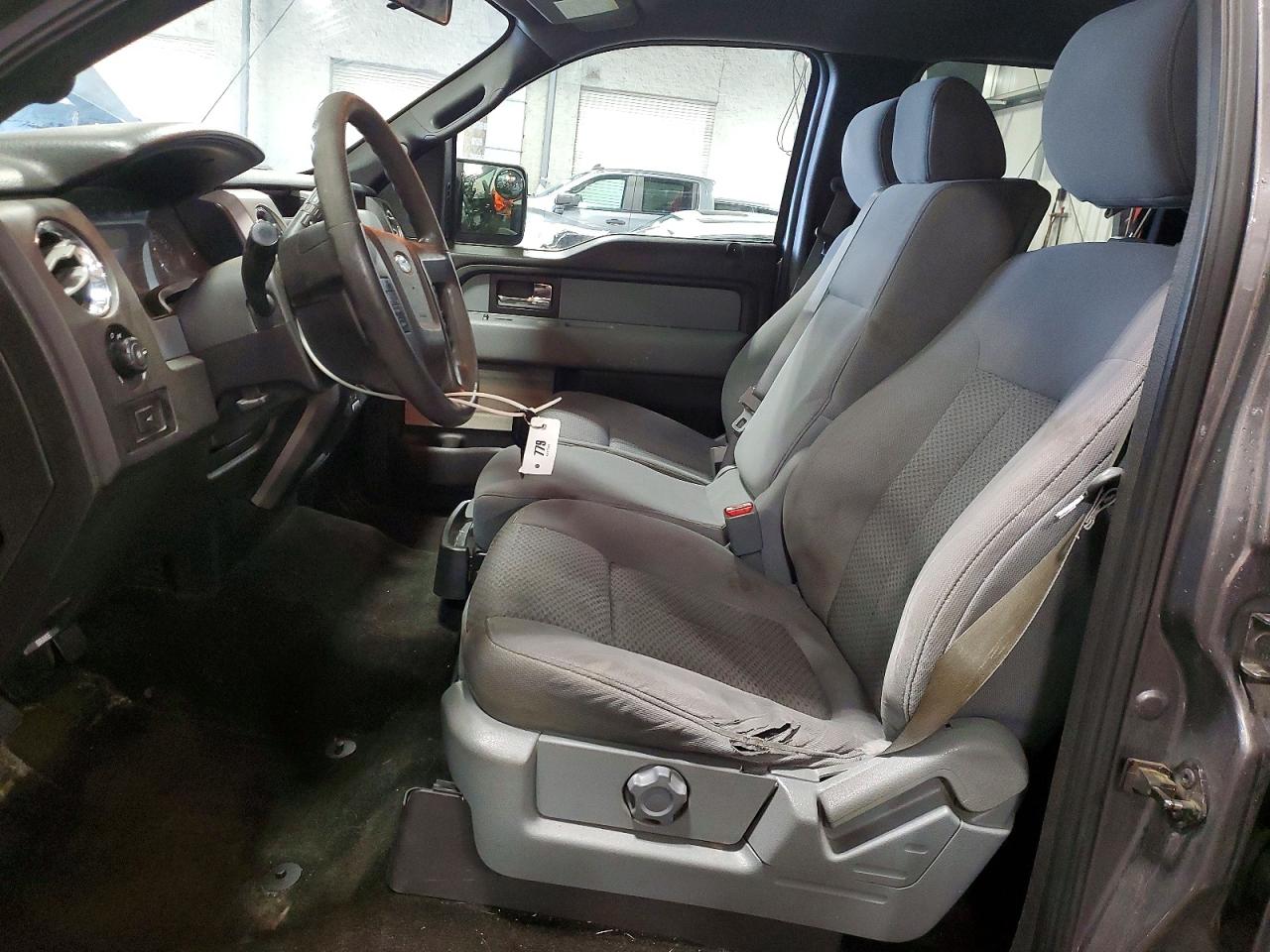 2014 Ford F150 Supercrew Серый vin: 1FTFW1EF4EFC28129