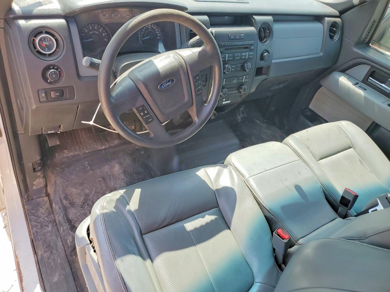 2014 Ford F150 White vin: 1FTFW1EF4EKD83349