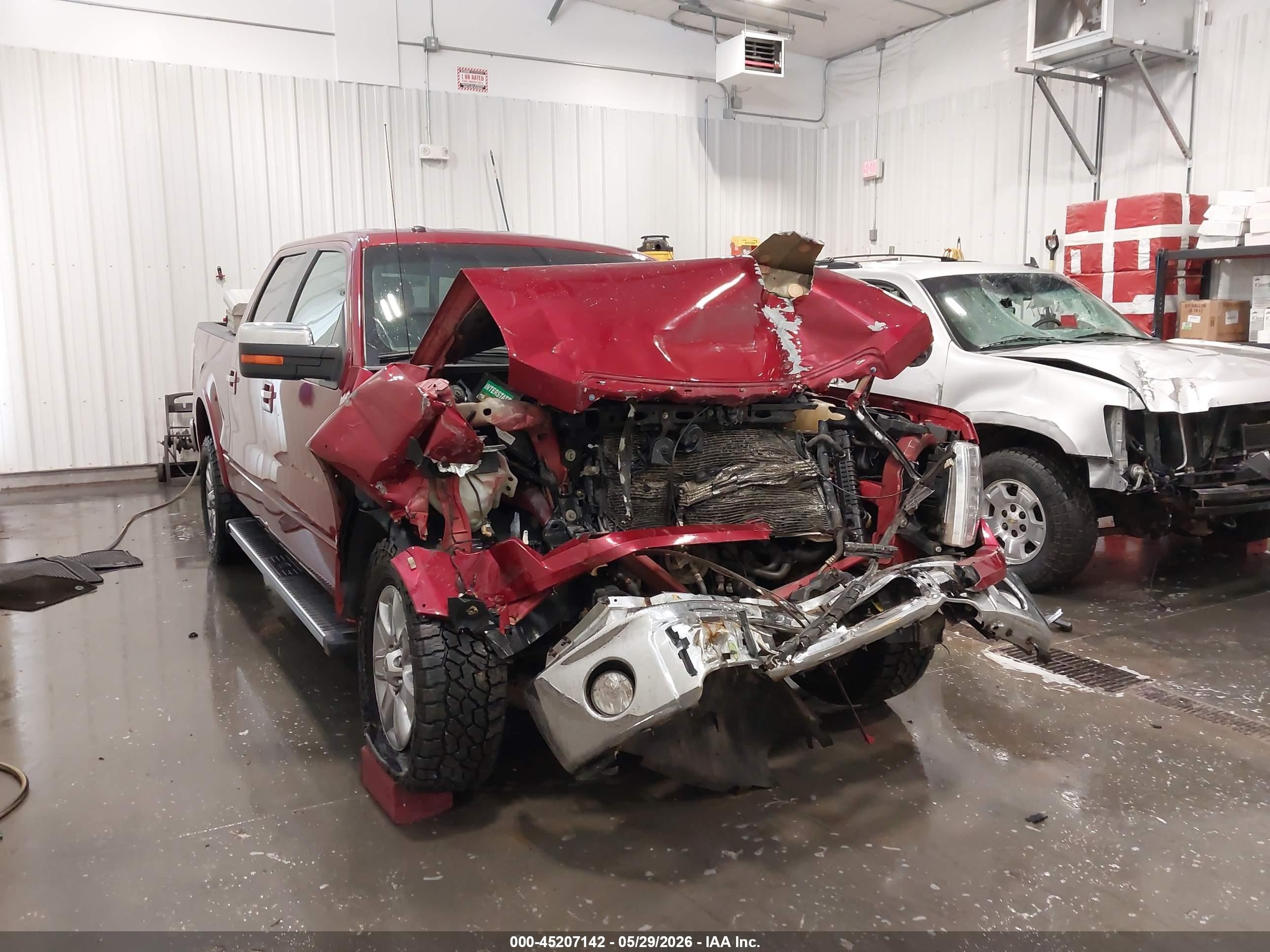 2014 Ford F-150 Lariat Red vin: 1FTFW1EF4EKF08480