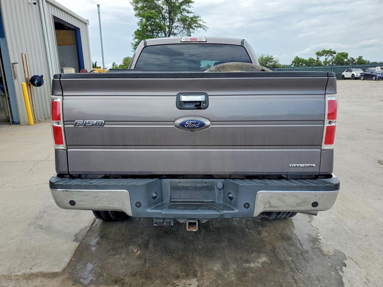2014 Ford F150 Gray vin: 1FTFW1EF4EKF64290
