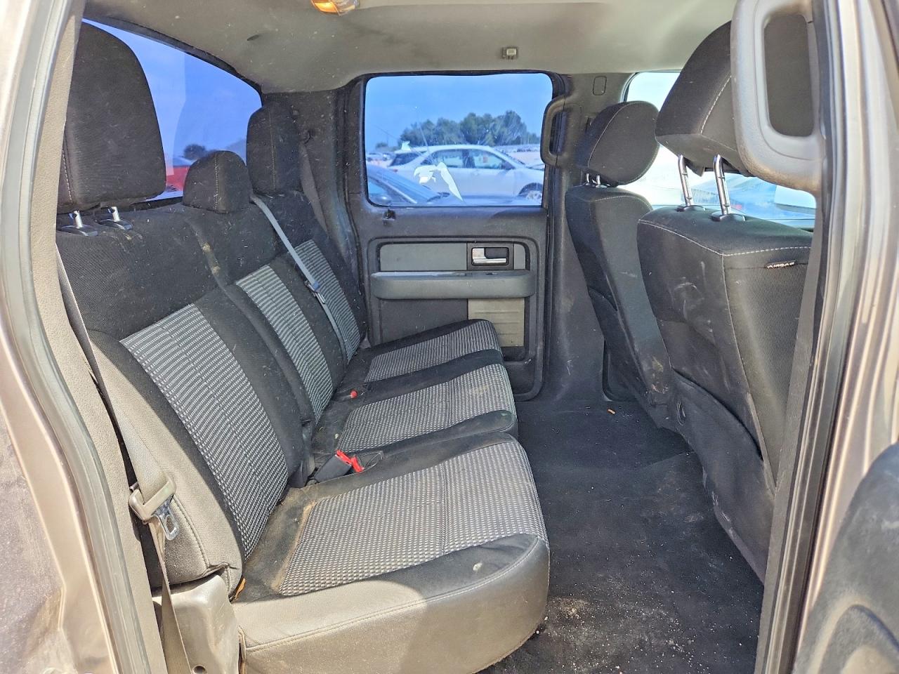 2014 Ford F150 Supercrew Gray vin: 1FTFW1EF4EKG04464
