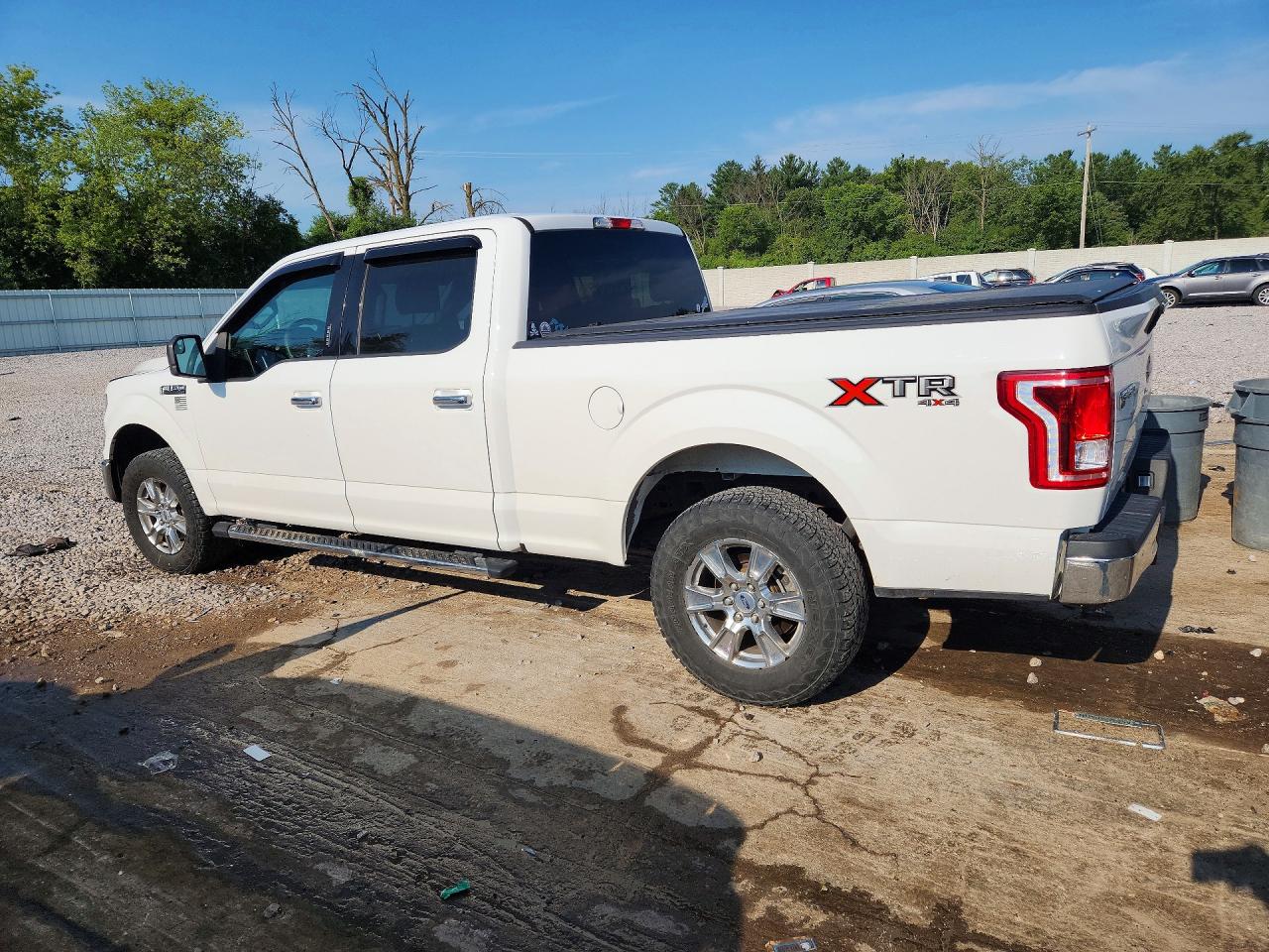 2015 Ford F150 Supercrew White vin: 1FTFW1EF4FFC41142