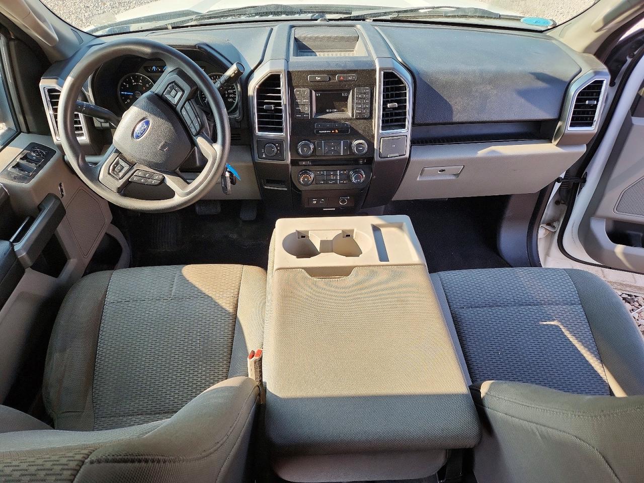 2015 Ford F150 Supercrew White vin: 1FTFW1EF4FFC41142