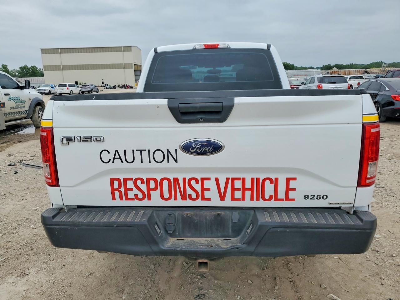 2015 Ford F150 Supercrew White vin: 1FTFW1EF4FKD54225