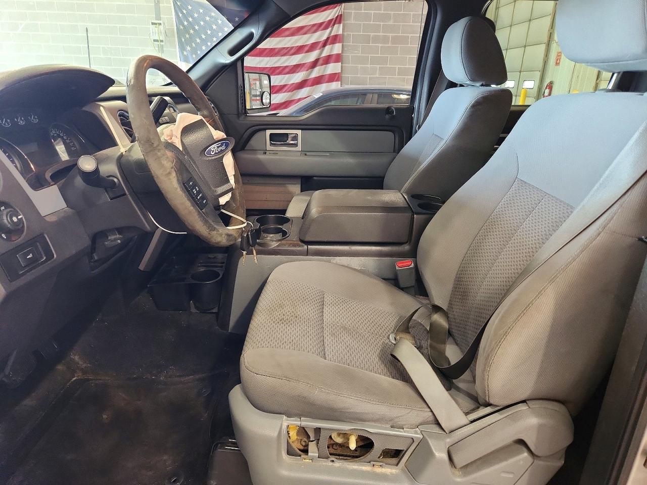 2011 Ford F150 Supercrew Silver vin: 1FTFW1EF5BFA20496