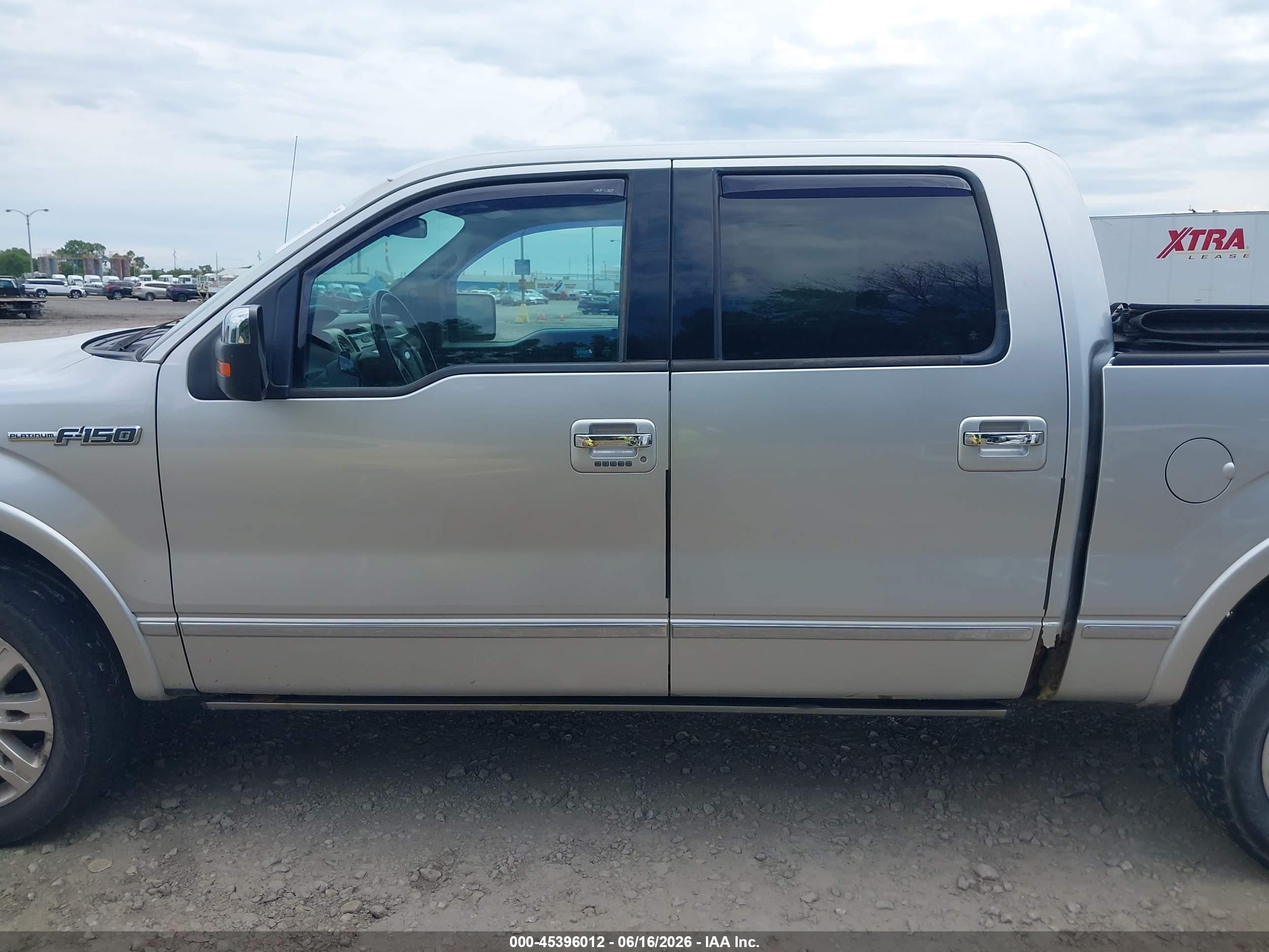 2011 Ford F-150 Platinum Серебряный vin: 1FTFW1EF5BFA49965