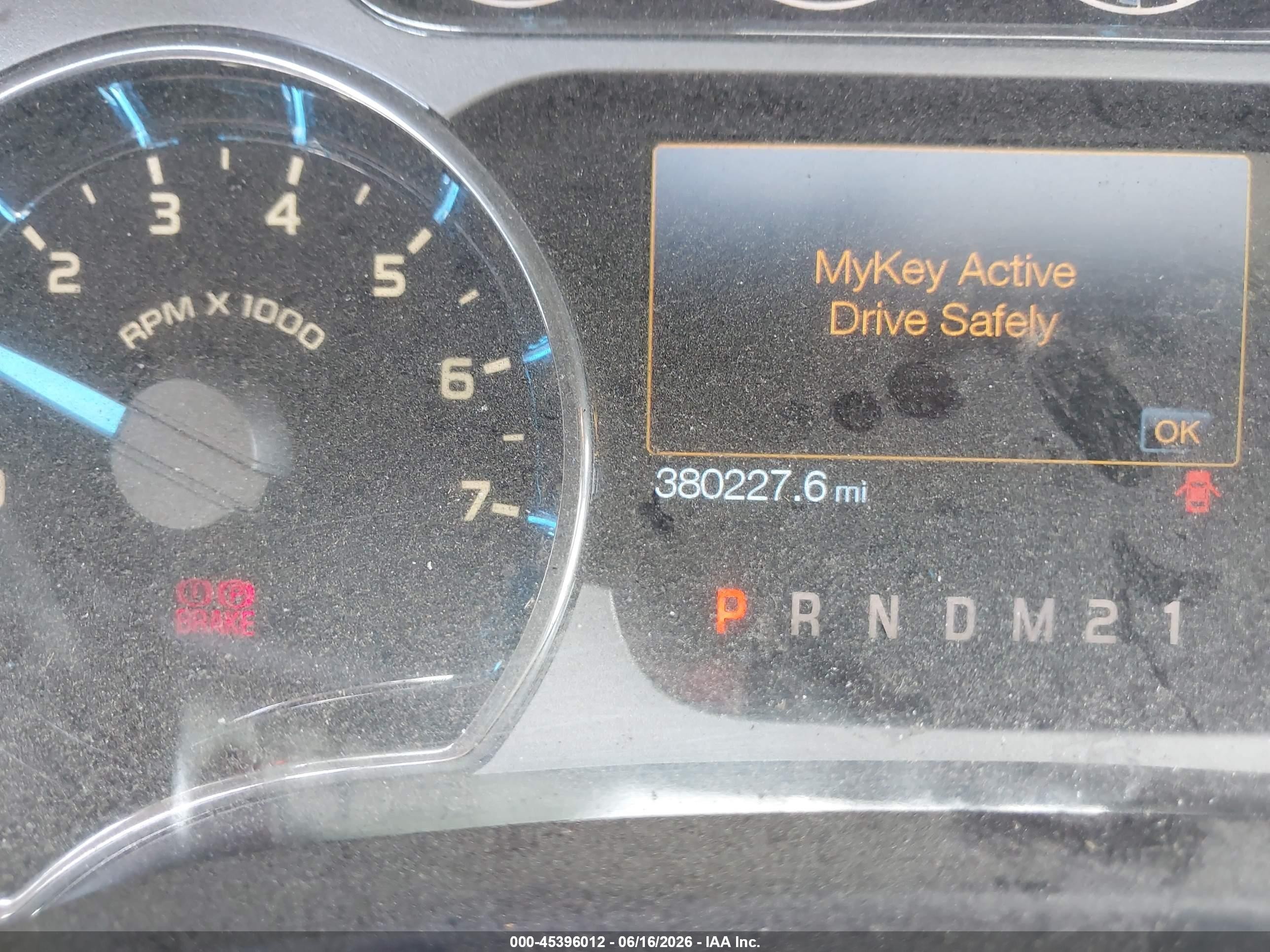 2011 Ford F-150 Platinum Серебряный vin: 1FTFW1EF5BFA49965