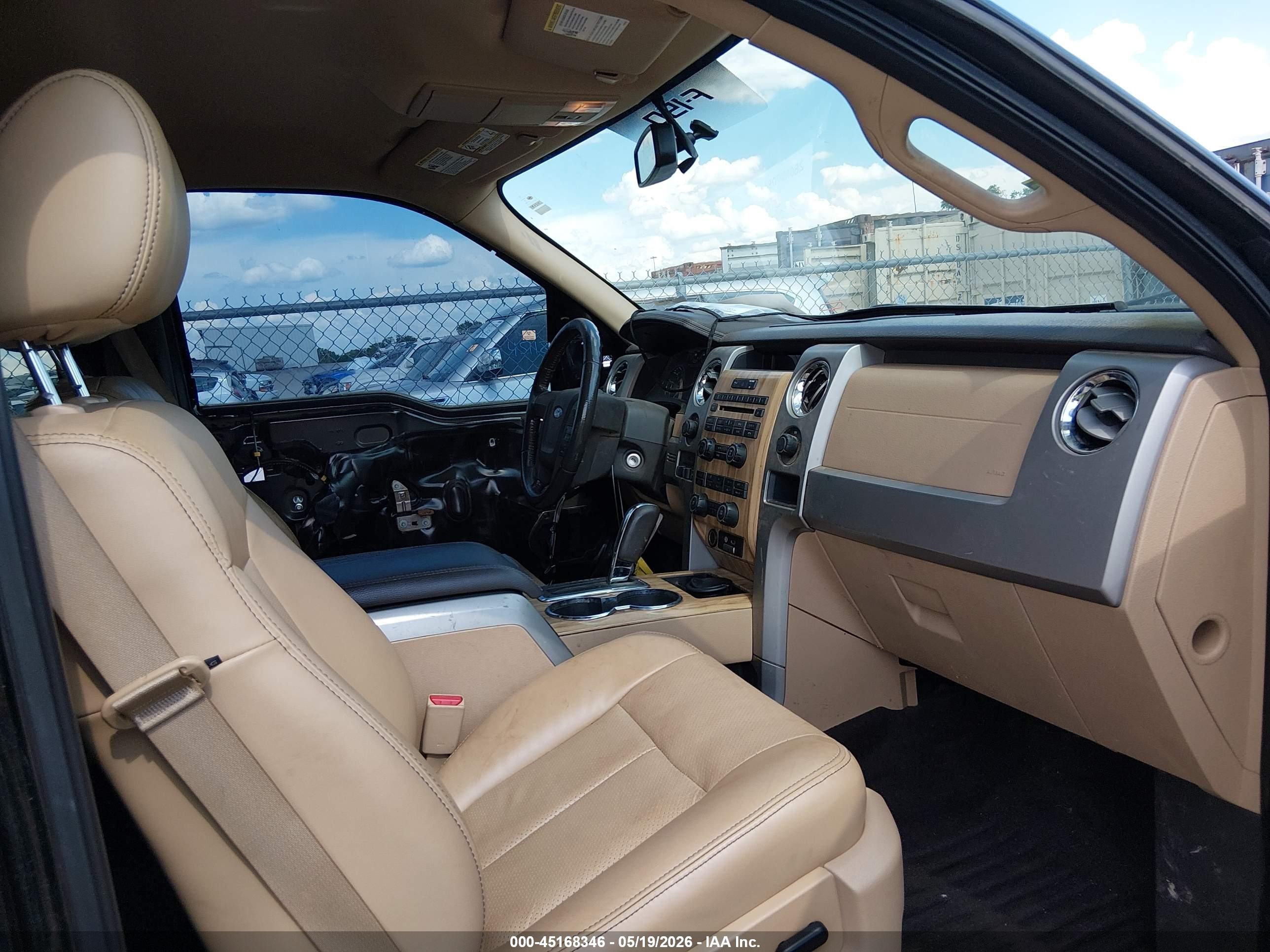 2011 Ford F-150 Lariat Gold vin: 1FTFW1EF5BFA68791