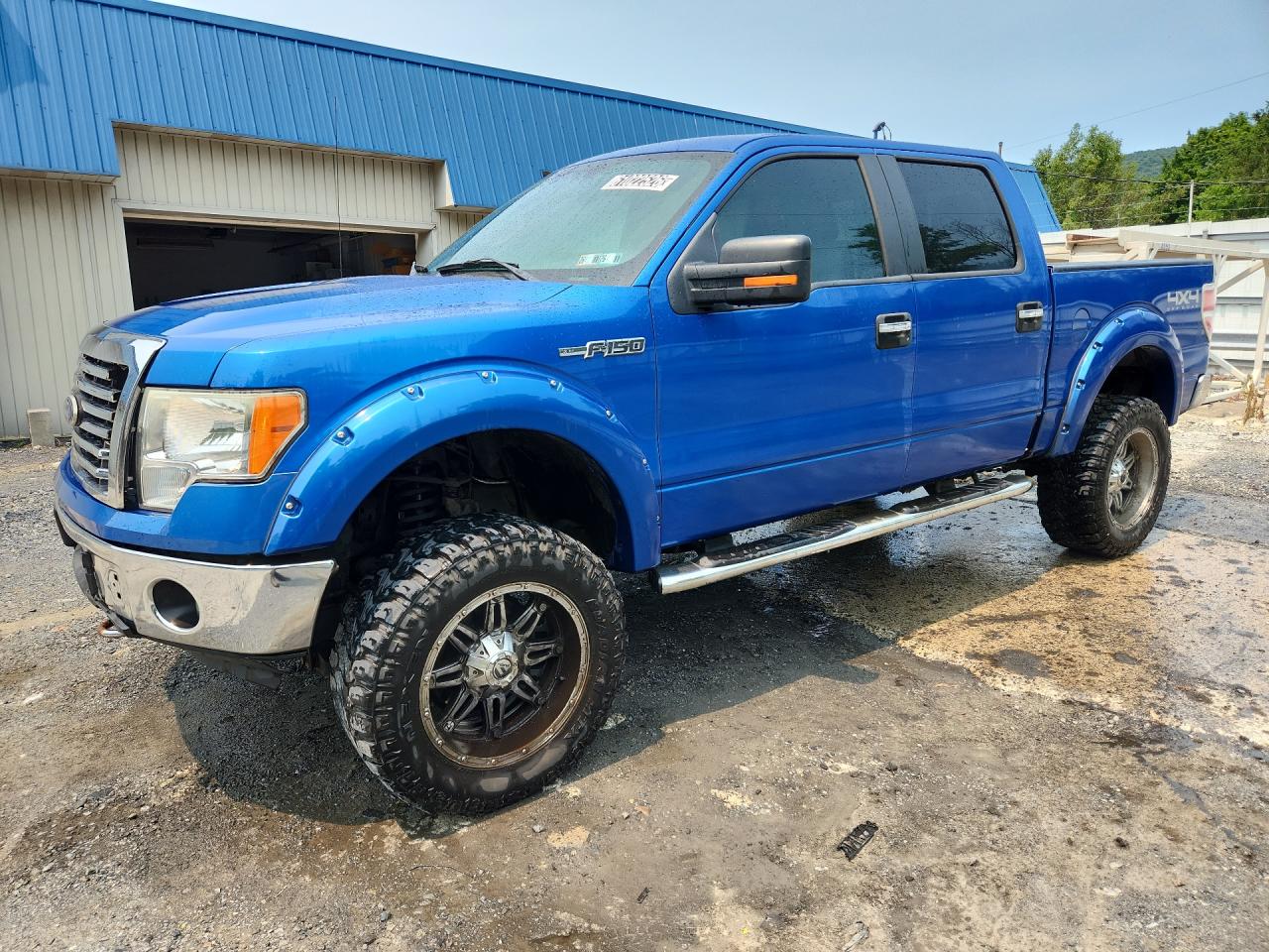 2011 Ford F150 Supercrew Blue vin: 1FTFW1EF5BFC44058 Damage: Left Front Wheel, Aftermarket, Acceptable