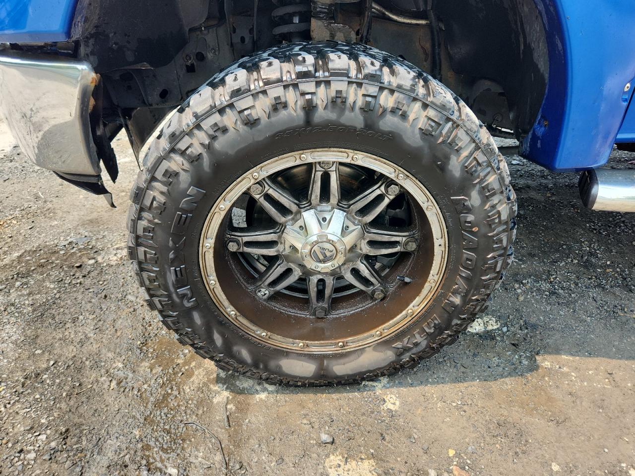 2011 Ford F150 Supercrew Blue vin: 1FTFW1EF5BFC44058 Damage: Left Front Wheel, Corrosion, > 12 Inches