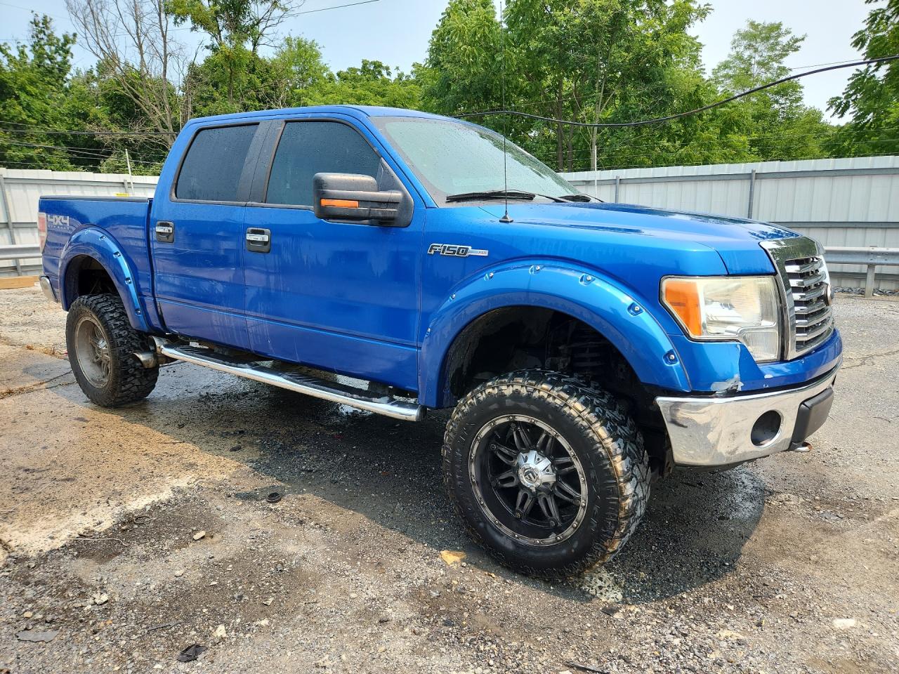 2011 Ford F150 Supercrew Blue vin: 1FTFW1EF5BFC44058 Damage: Right Rear Wheel, Aftermarket, Acceptable