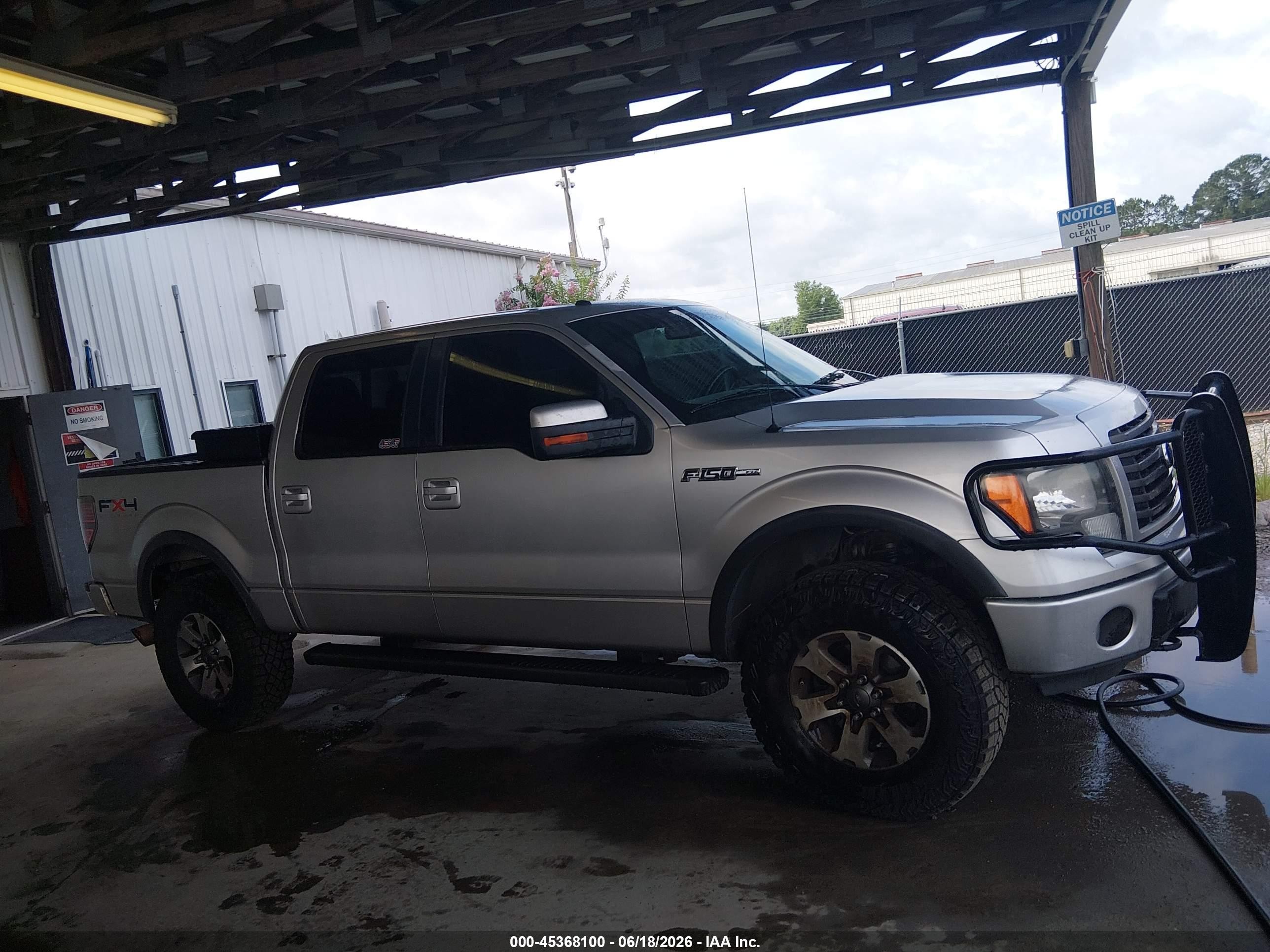 2011 Ford F-150 Fx4 Silver vin: 1FTFW1EF5BFD41745