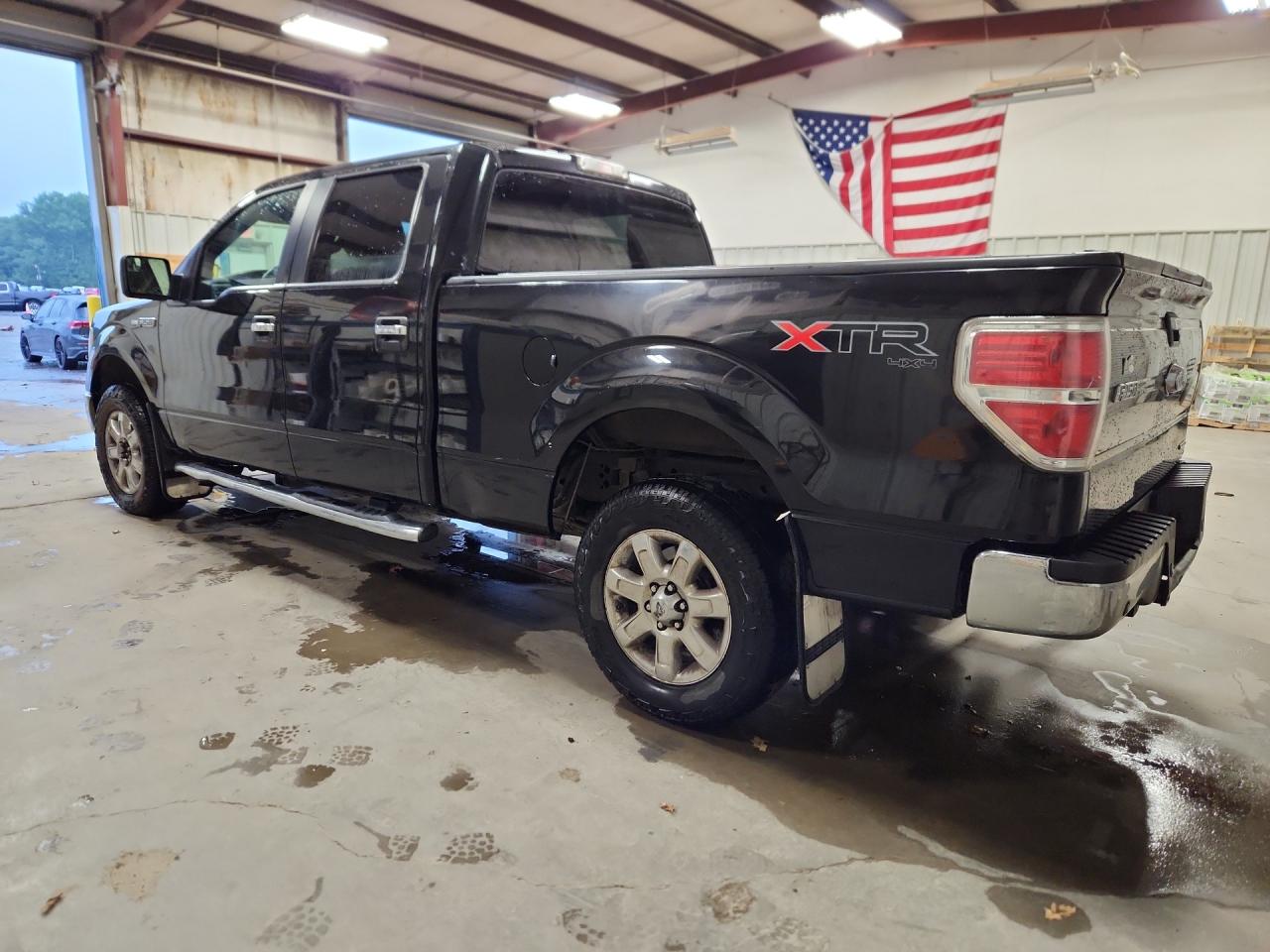 2013 Ford F150 Supercrew Black vin: 1FTFW1EF5DFB86262 Damage: Left Running Board, Aftermarket, Acceptable