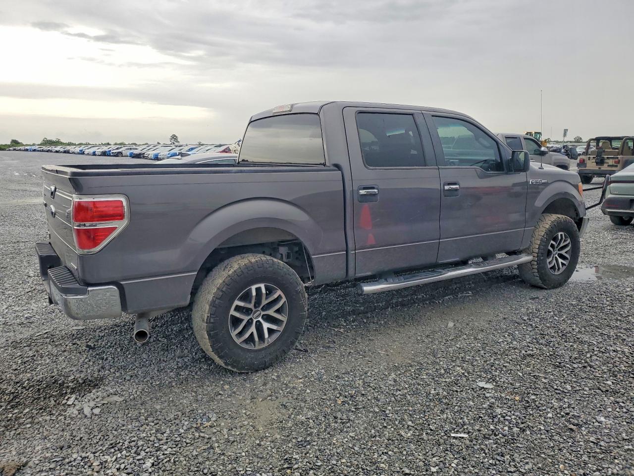 2013 Ford F150 Supercrew Gray vin: 1FTFW1EF5DKD69054