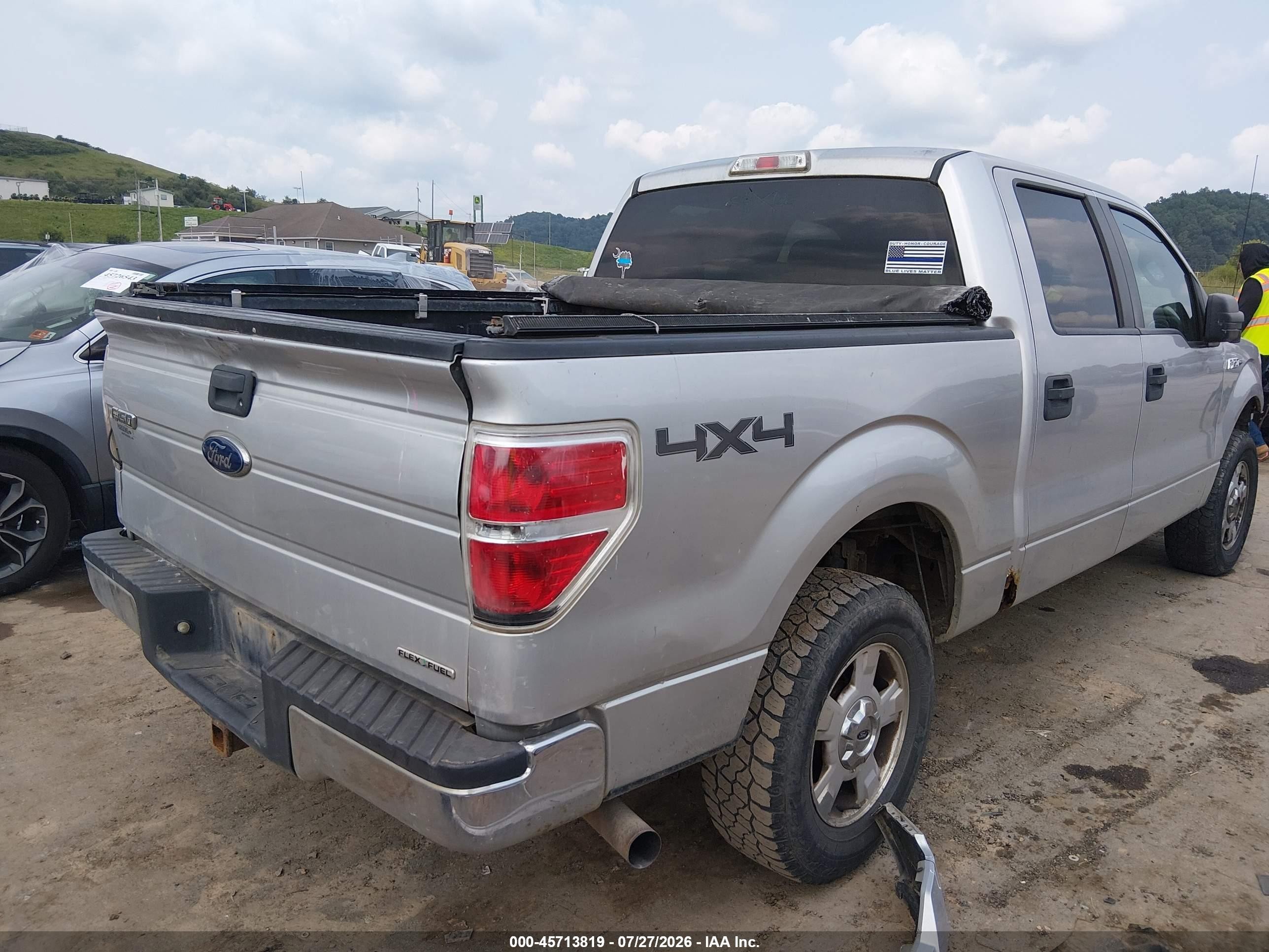 2014 Ford F-150 Xlt Серебряный vin: 1FTFW1EF5EFA31714