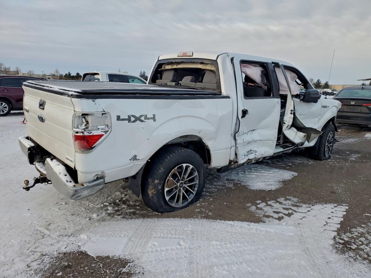 2014 Ford F150 Supercrew White vin: 1FTFW1EF5EKF77243