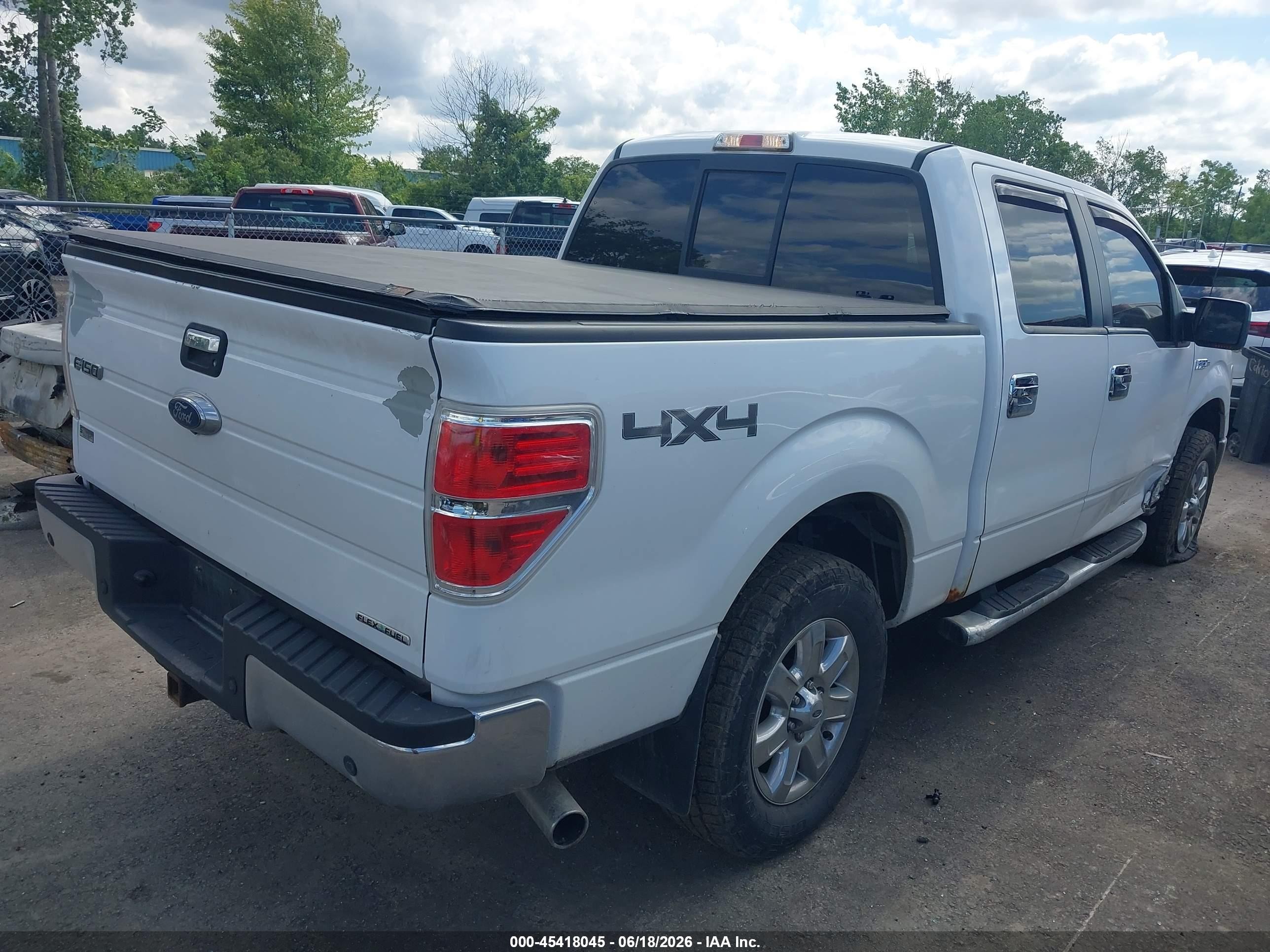 2014 Ford F-150 Xlt White vin: 1FTFW1EF5EKG19054
