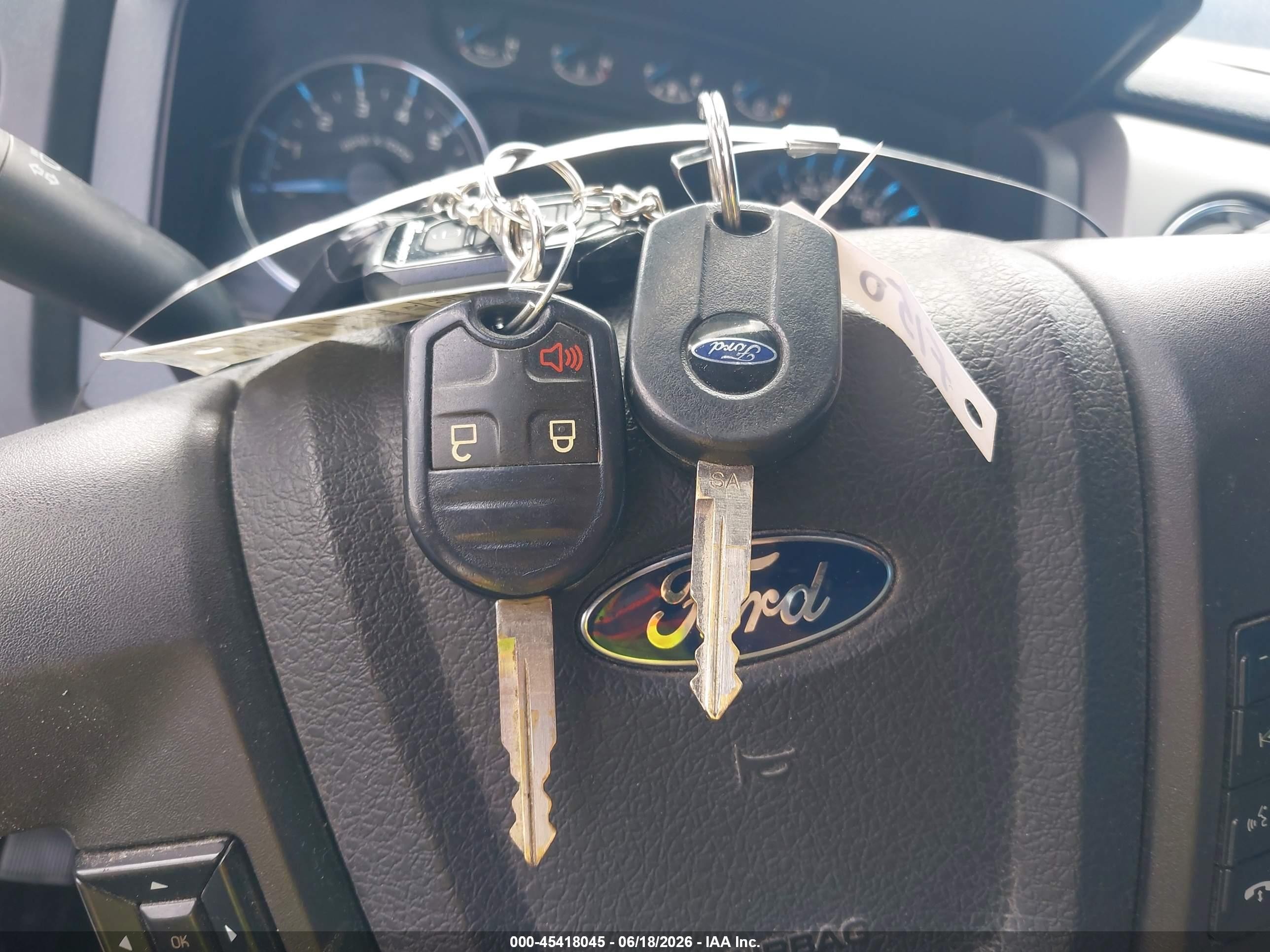 2014 Ford F-150 Xlt White vin: 1FTFW1EF5EKG19054