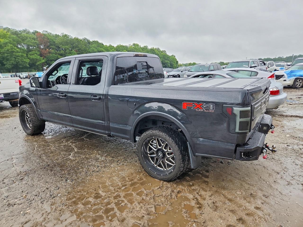 2015 Ford F150 Supercrew Black vin: 1FTFW1EF5FFB09880