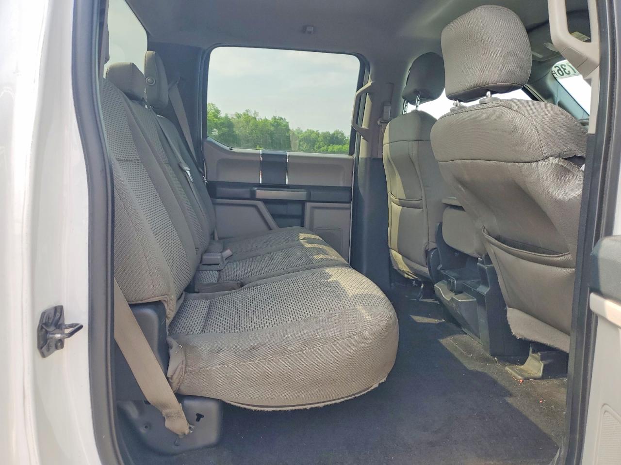 2015 Ford F150 Supercrew White vin: 1FTFW1EF5FFB50140