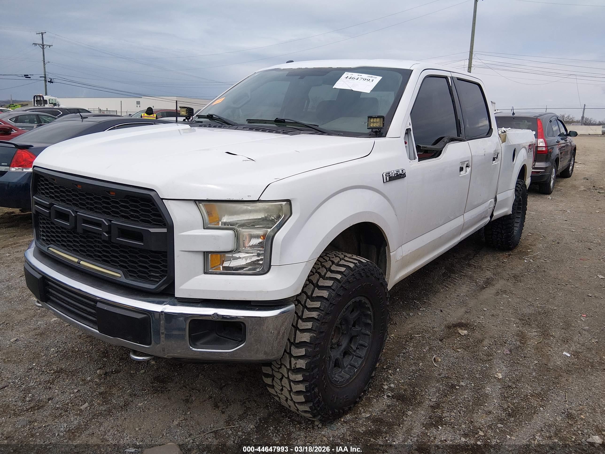 2015 Ford F-150 Xlt White vin: 1FTFW1EF5FKE22189