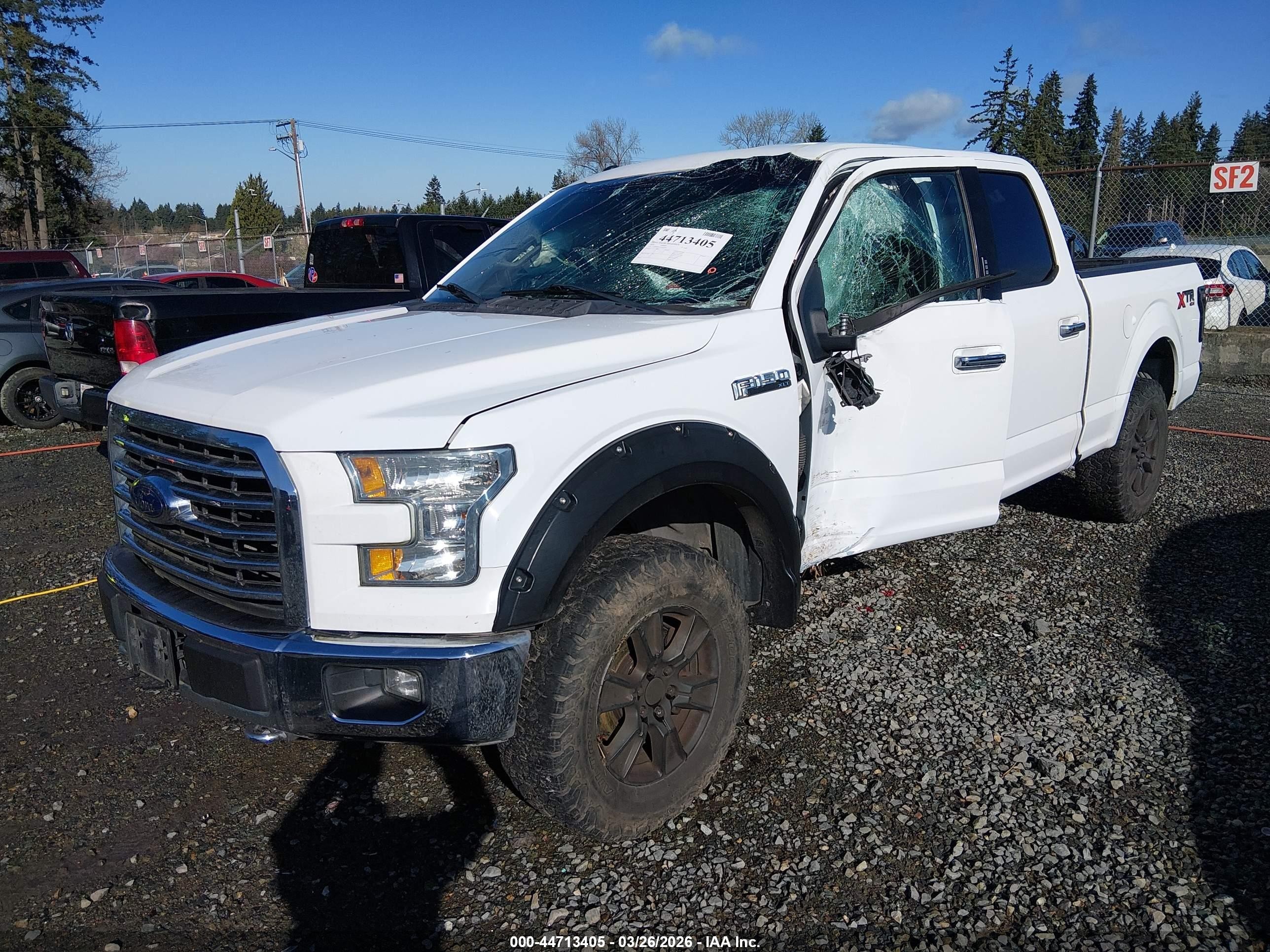 2015 Ford F-150 Xlt White vin: 1FTFW1EF5FKE93702