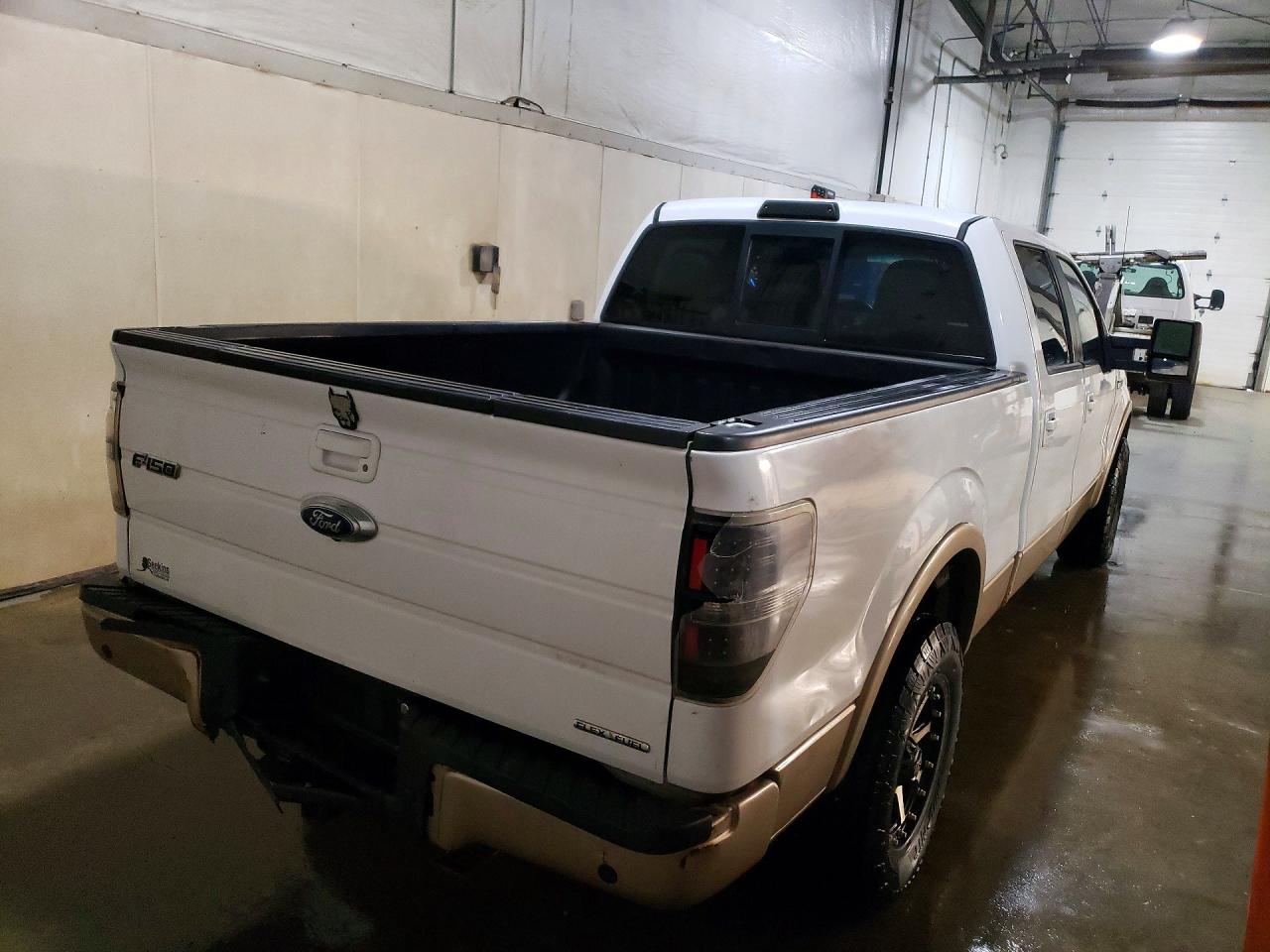 2011 Ford F150 Supercrew White vin: 1FTFW1EF6BFC41668