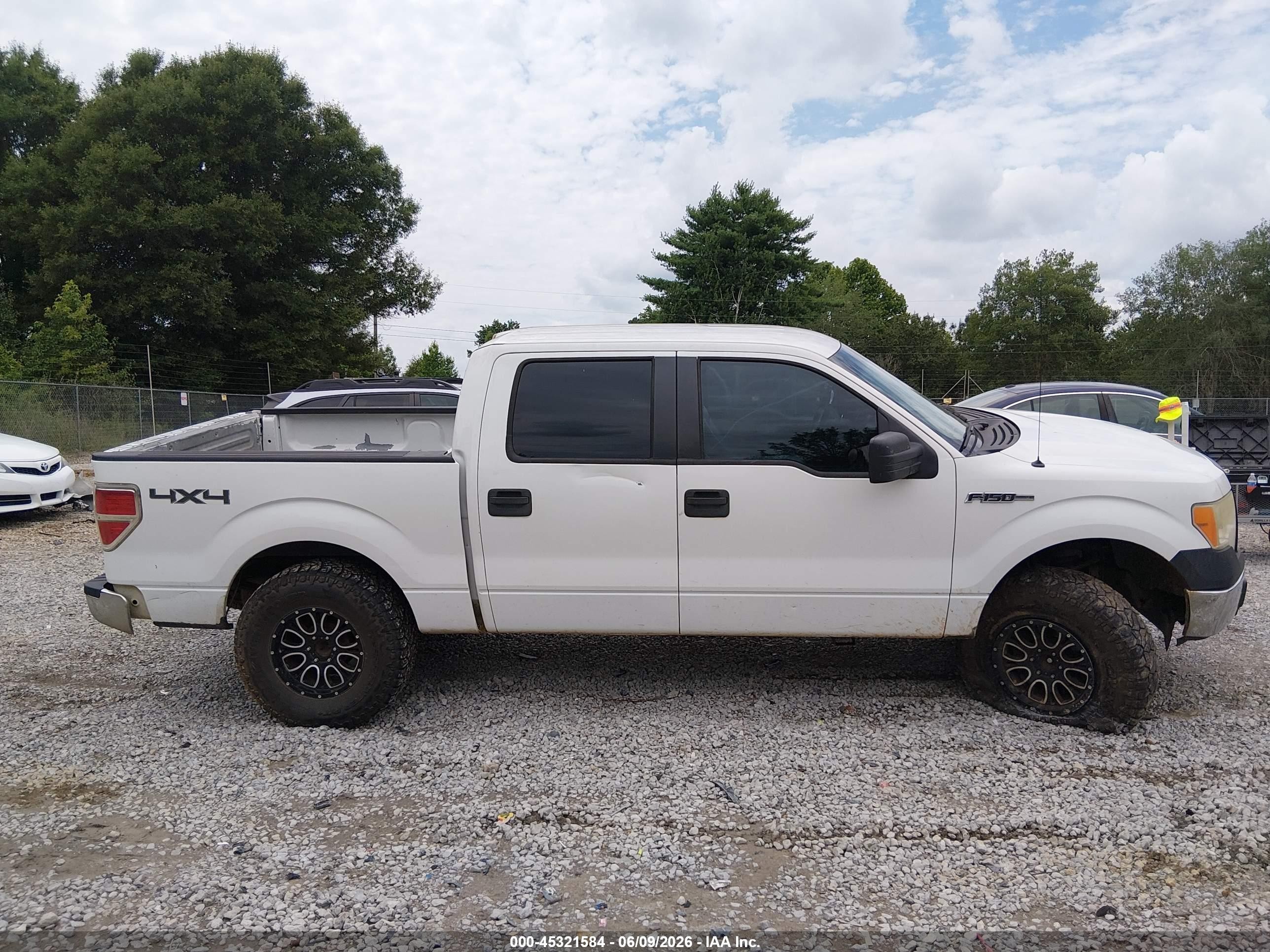 2011 Ford F-150 Xl White vin: 1FTFW1EF6BKD86734