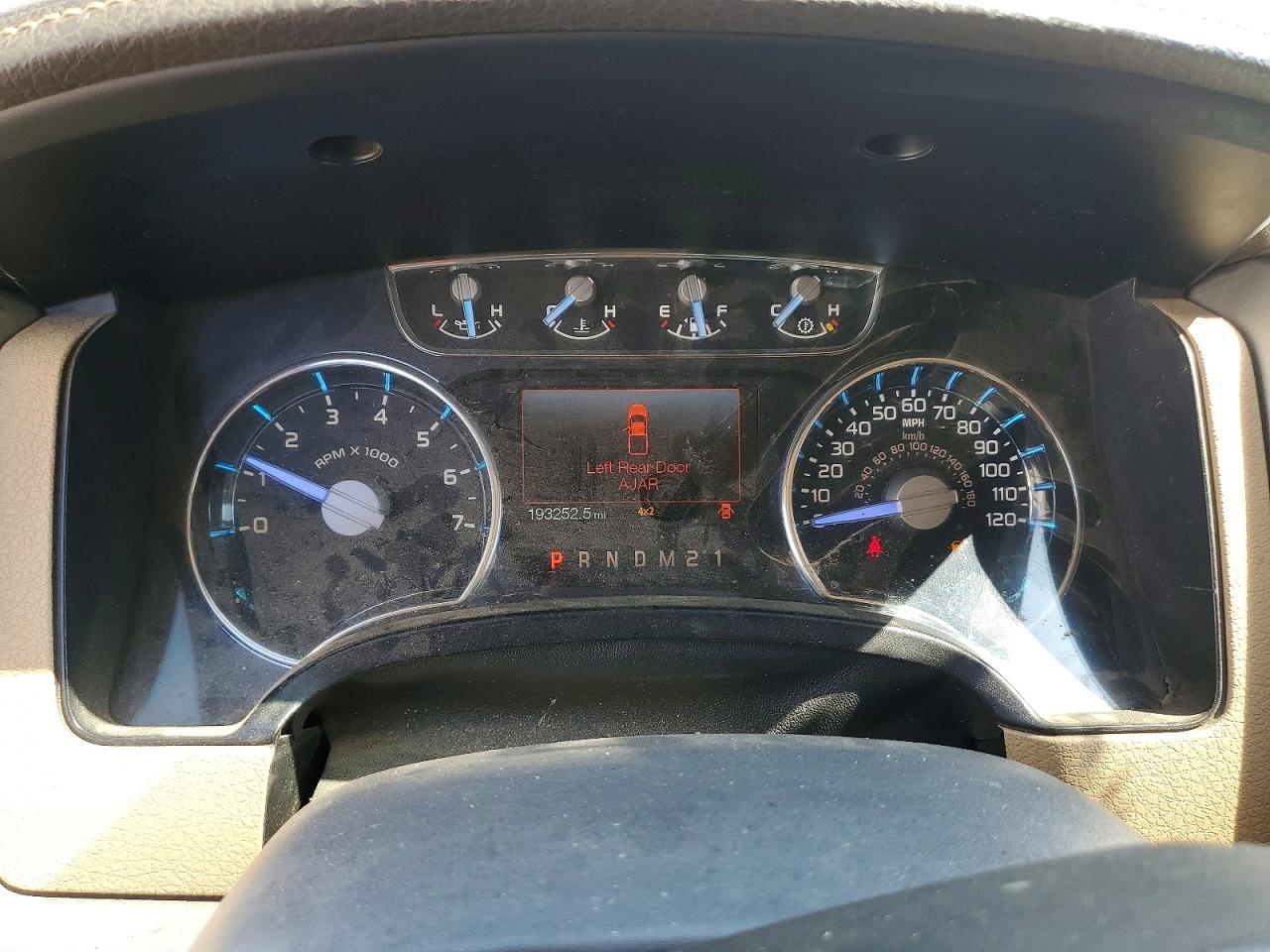 2012 Ford F150 Supercrew White vin: 1FTFW1EF6CFA65481
