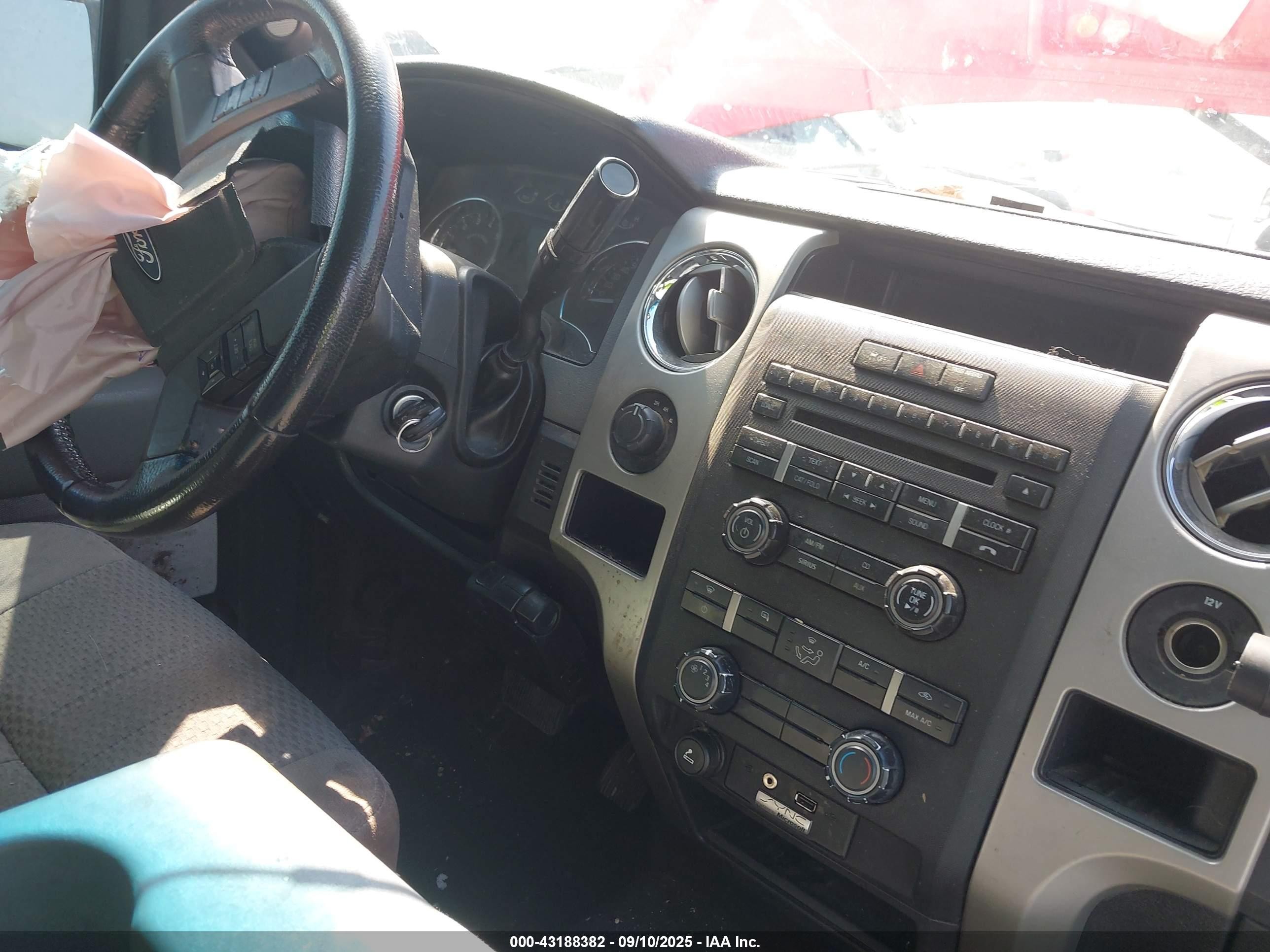 2012 Ford F-150 Xlt Red vin: 1FTFW1EF6CFB14954