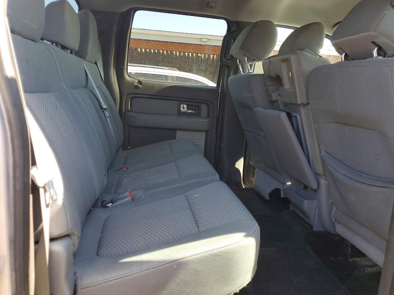 2012 Ford F150 Supercrew Silver vin: 1FTFW1EF6CFC24452