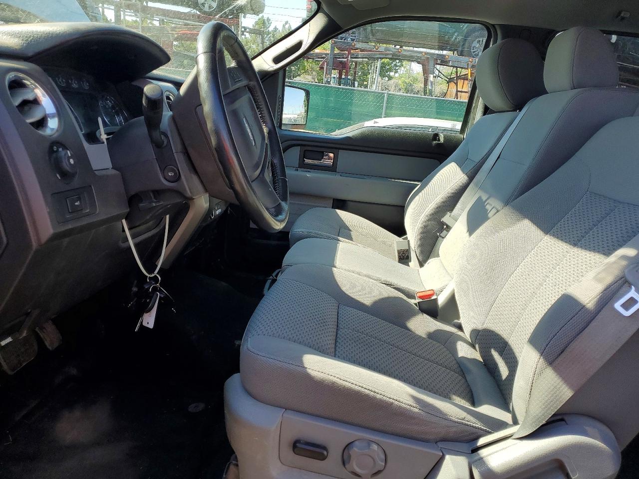 2012 Ford F150 Supercrew Silver vin: 1FTFW1EF6CFC24452