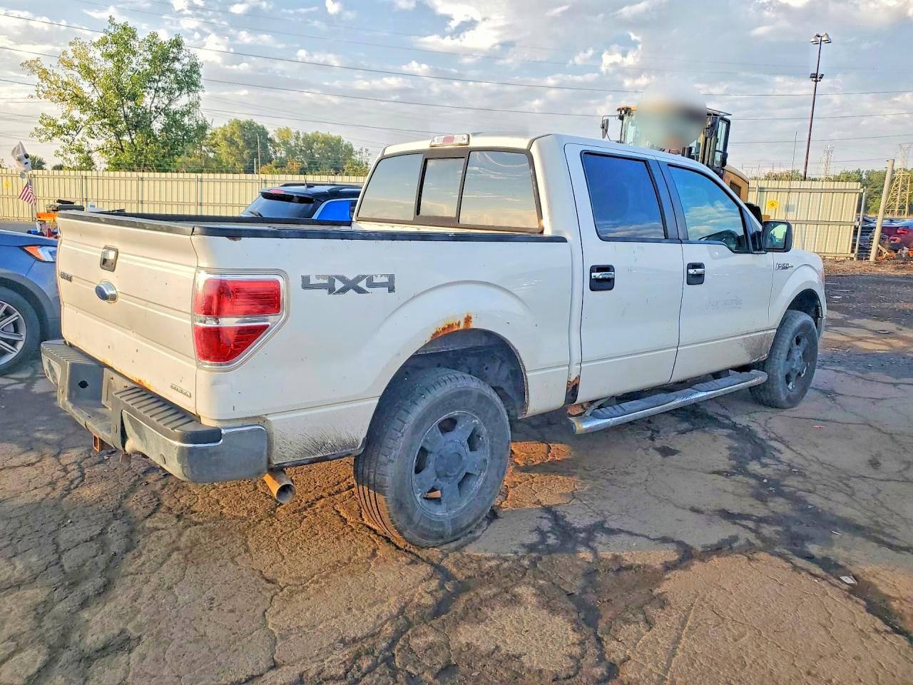 2013 Ford F150 Supercrew White vin: 1FTFW1EF6DFA43885
