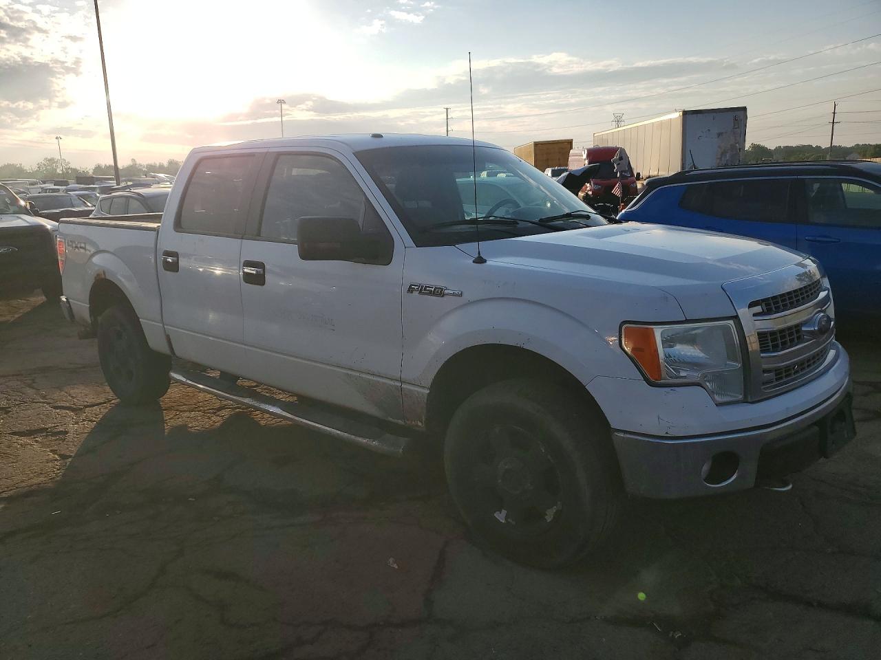2013 Ford F150 Supercrew White vin: 1FTFW1EF6DFA43885