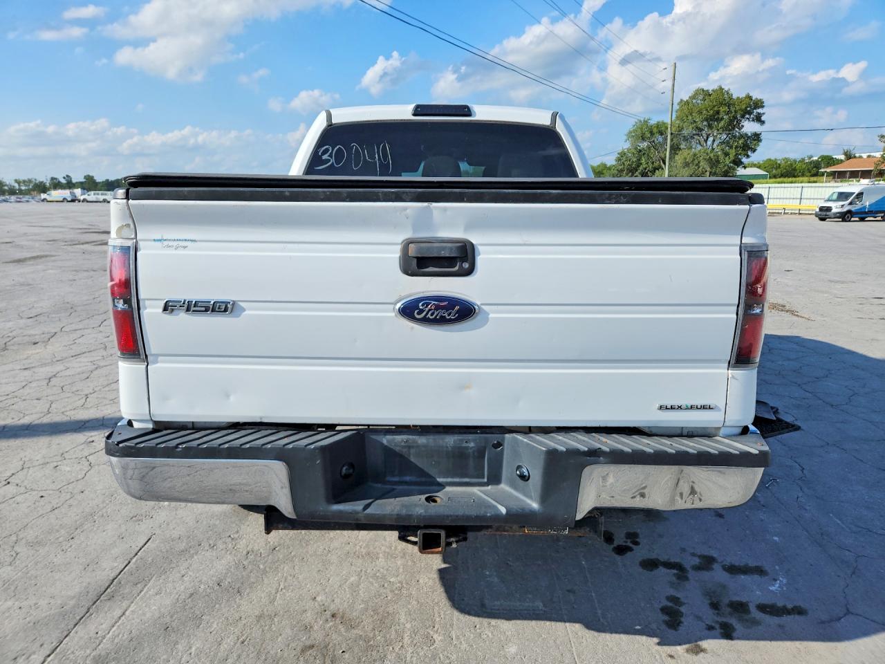 2013 Ford F150 Supercrew White vin: 1FTFW1EF6DKE94032