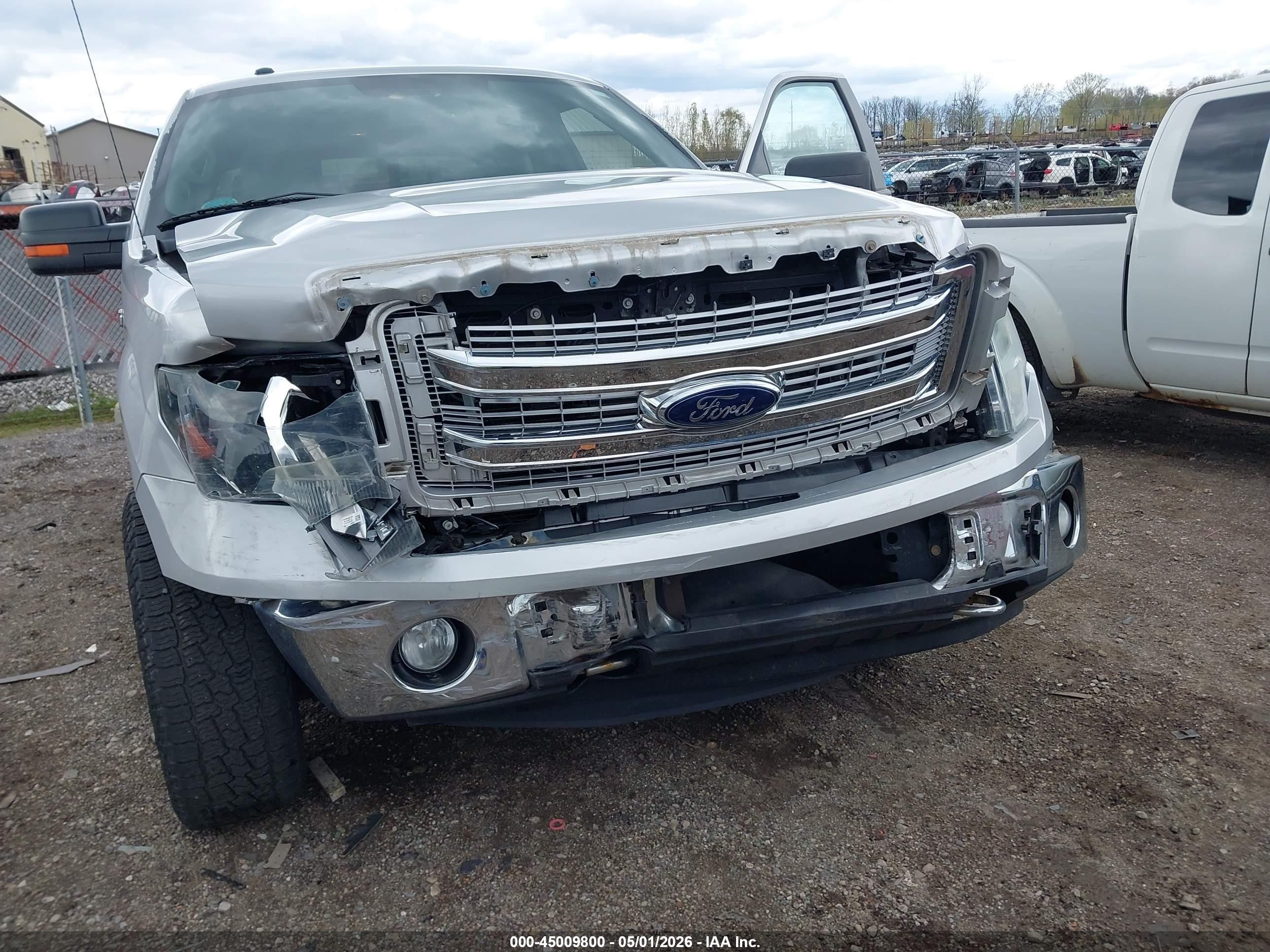 2014 Ford F-150 Xlt Silver vin: 1FTFW1EF6EFA10211
