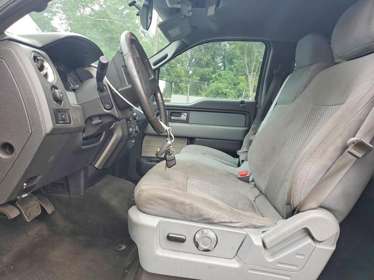 2014 Ford F150 Supercrew Серый vin: 1FTFW1EF6EFB46919